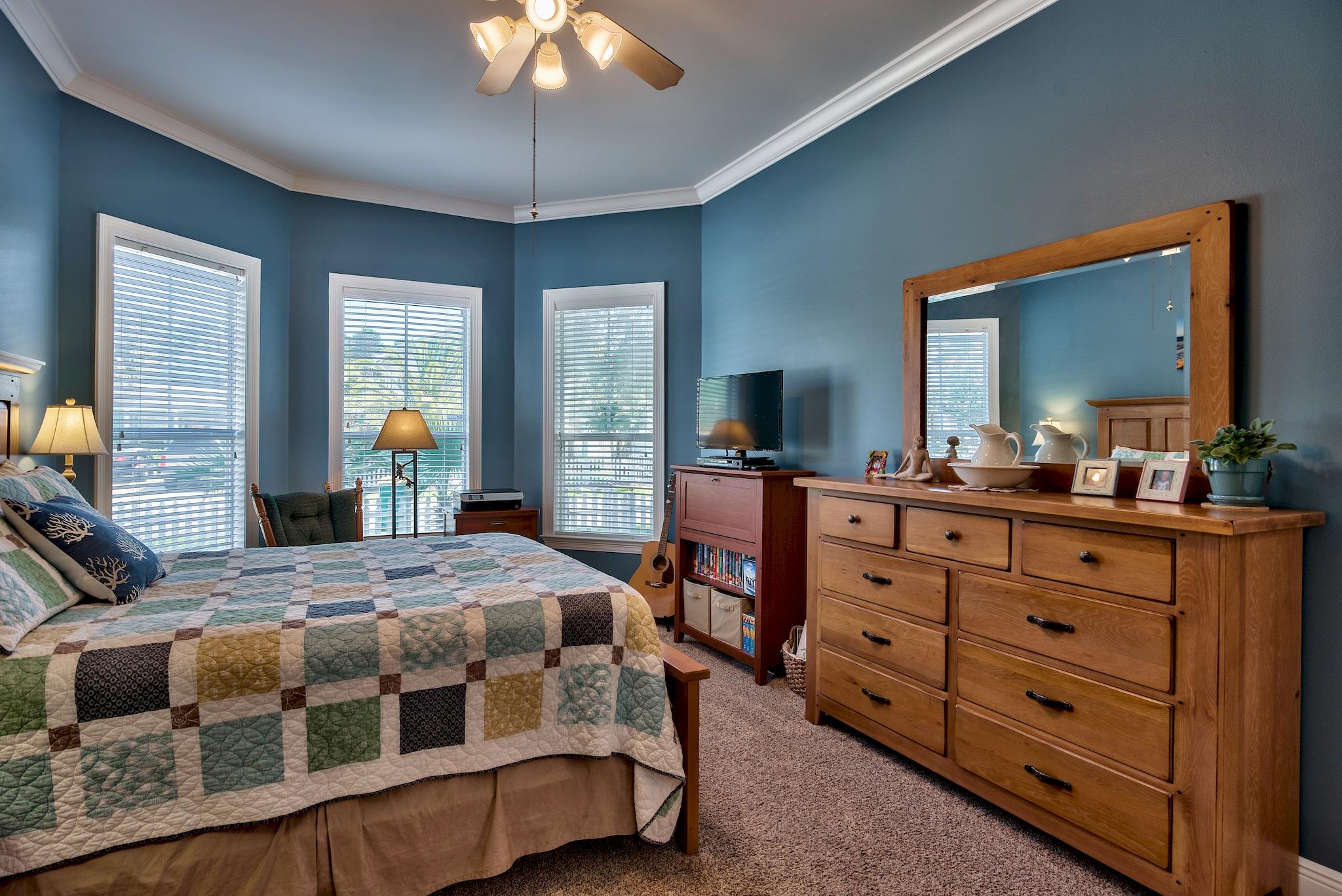 SOVEREIGN ISLE S/D - Residential