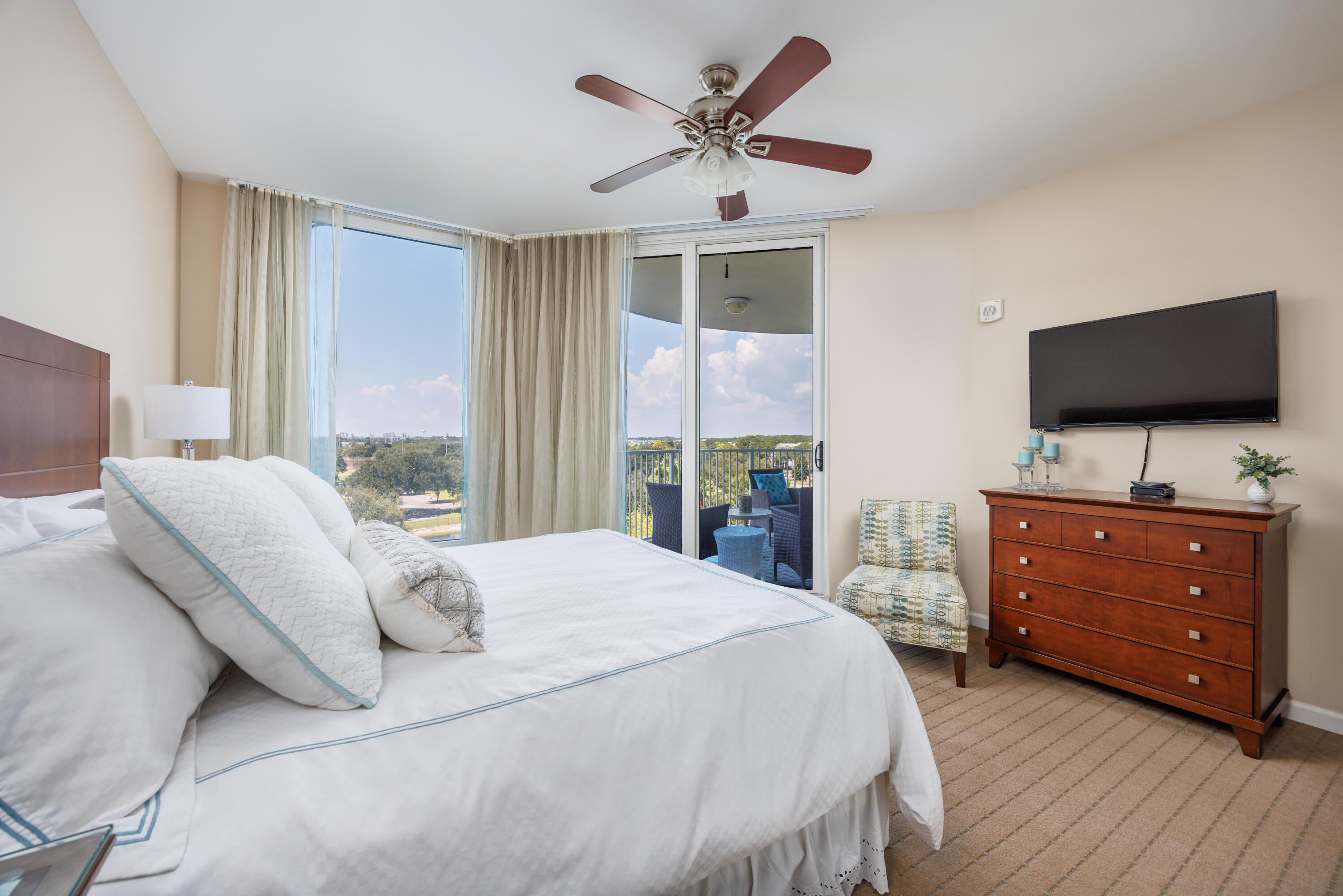 THE PALMS OF DESTIN - Residential