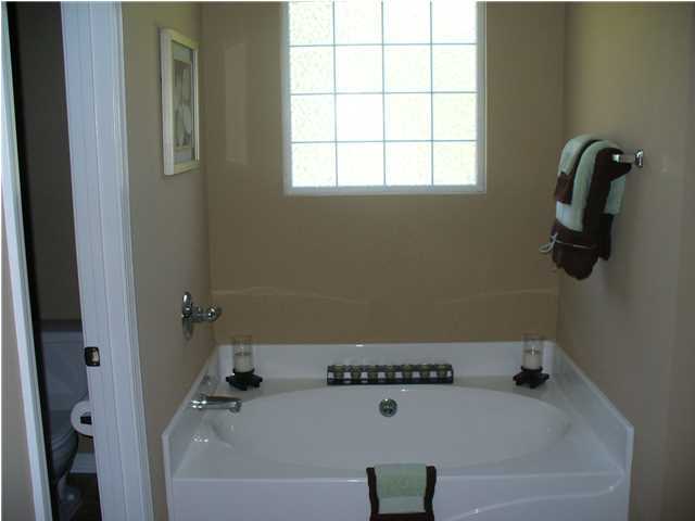 PROMISE CREEK - Residential