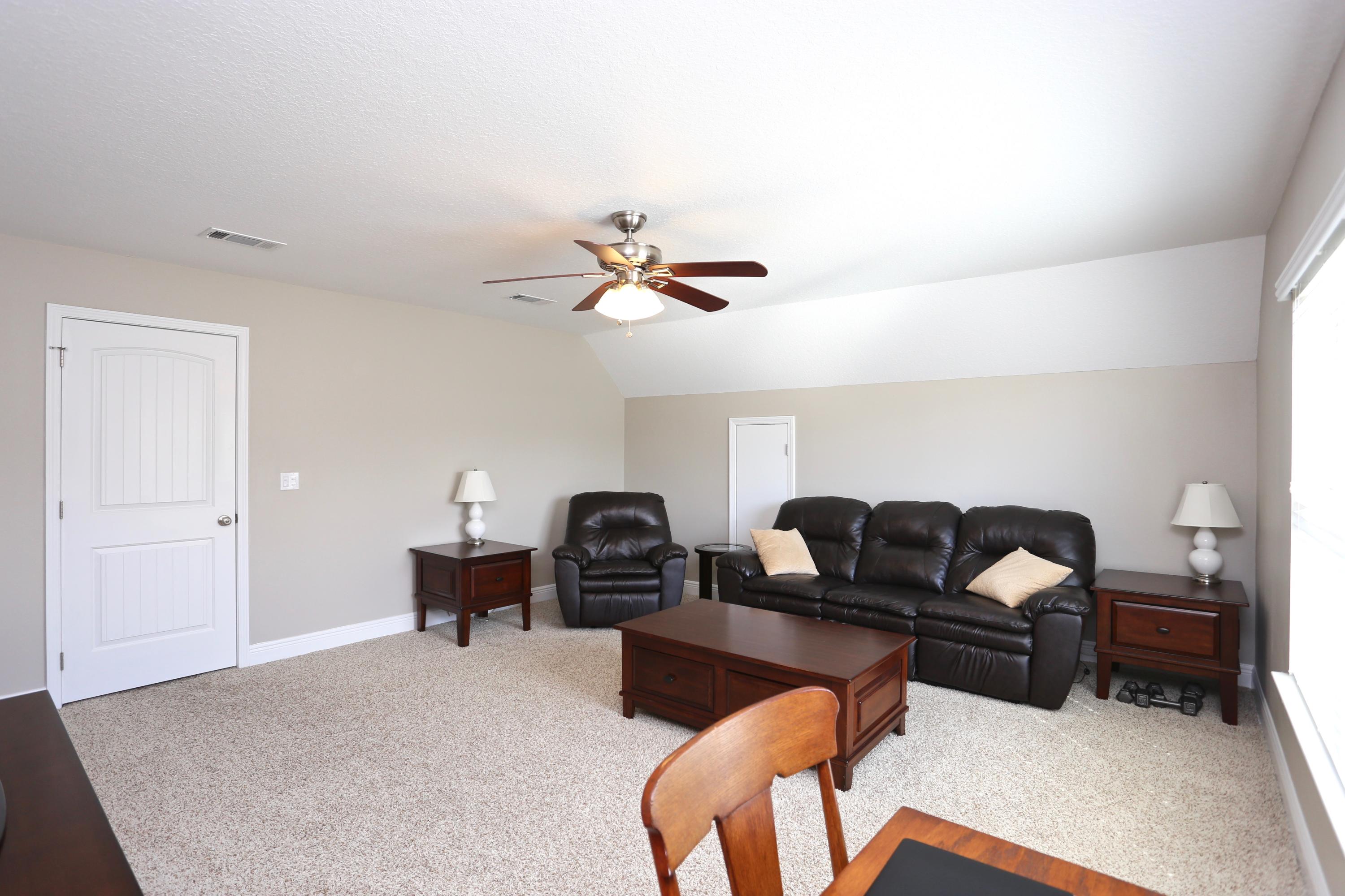 WINDSOR ESTATES - Residential