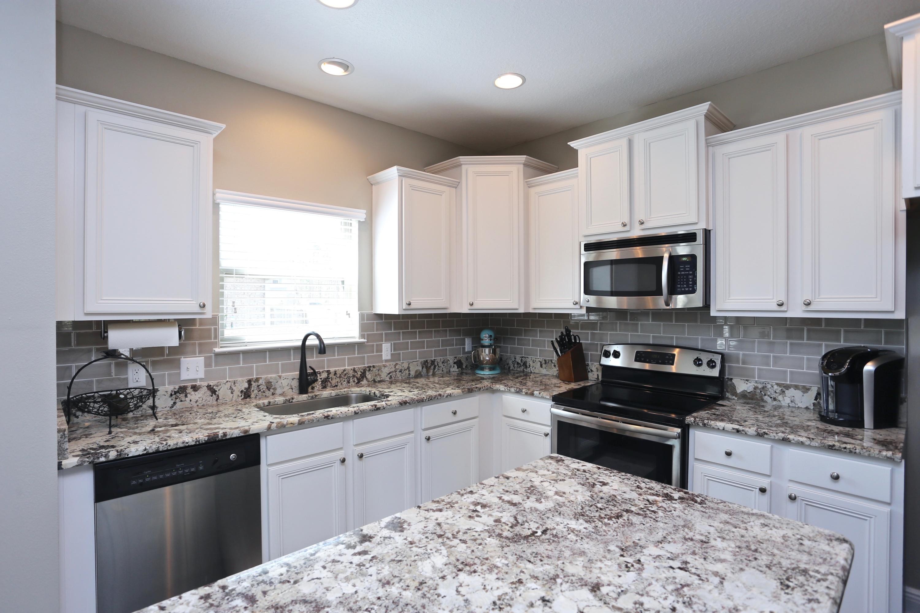 WINDSOR ESTATES - Residential