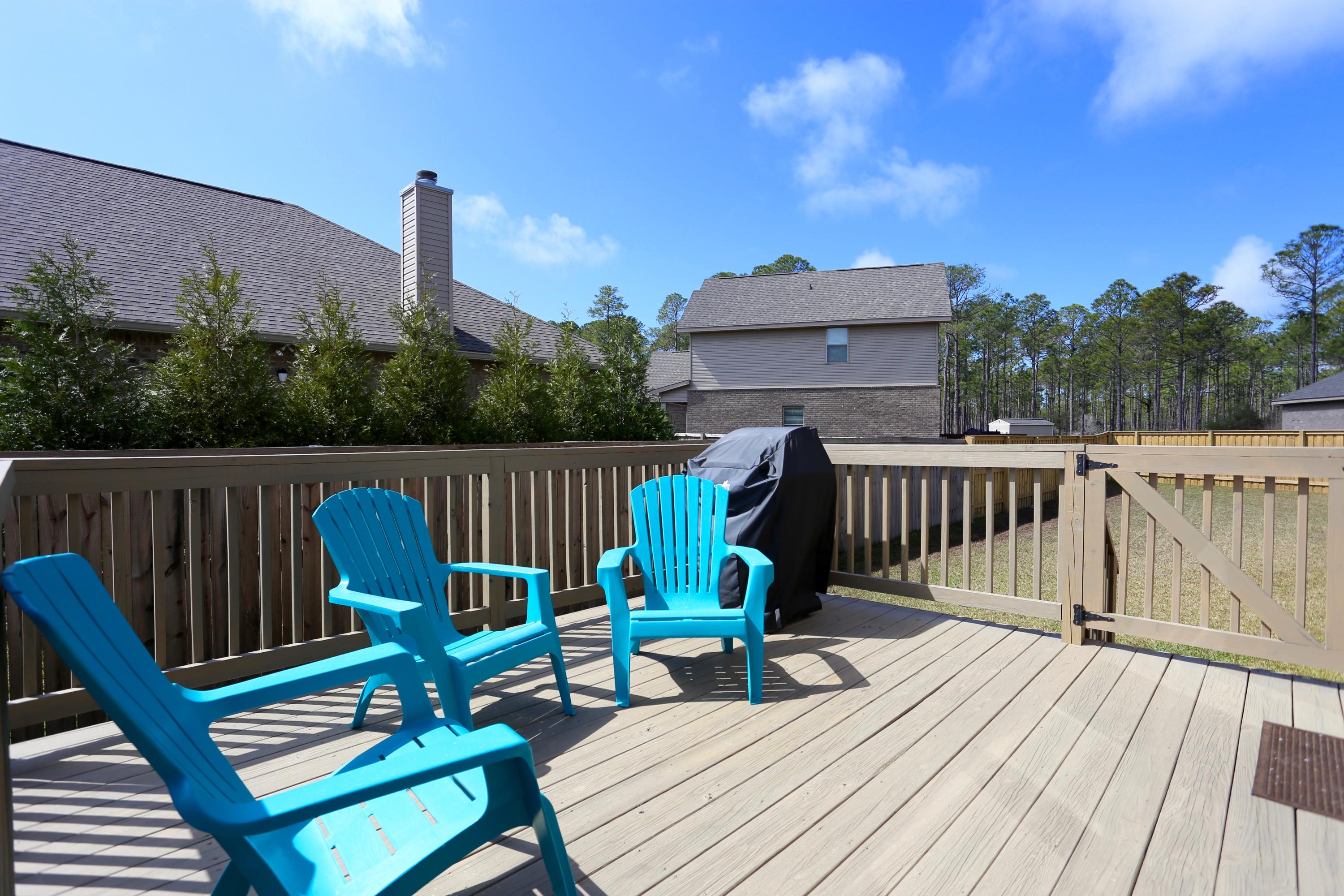 WINDSOR ESTATES - Residential