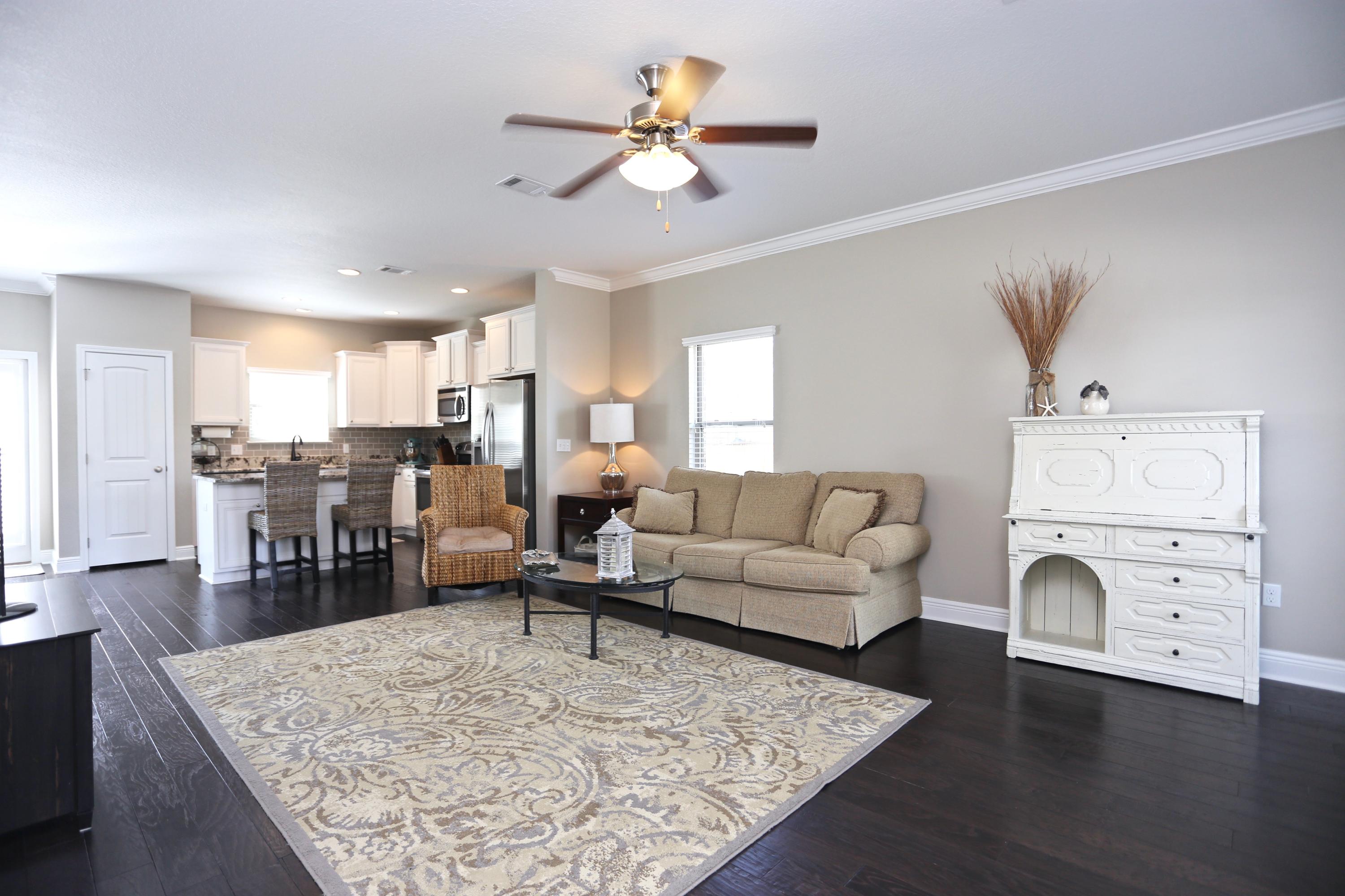 WINDSOR ESTATES - Residential
