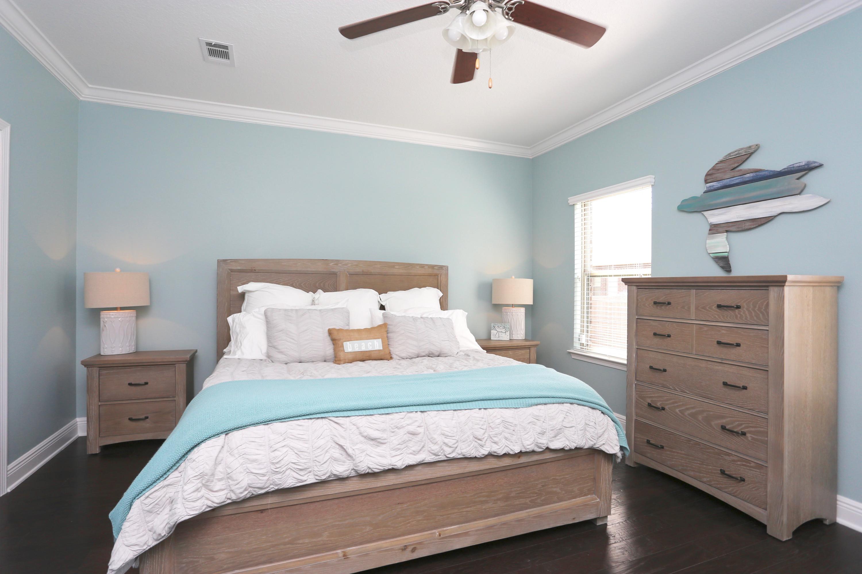WINDSOR ESTATES - Residential
