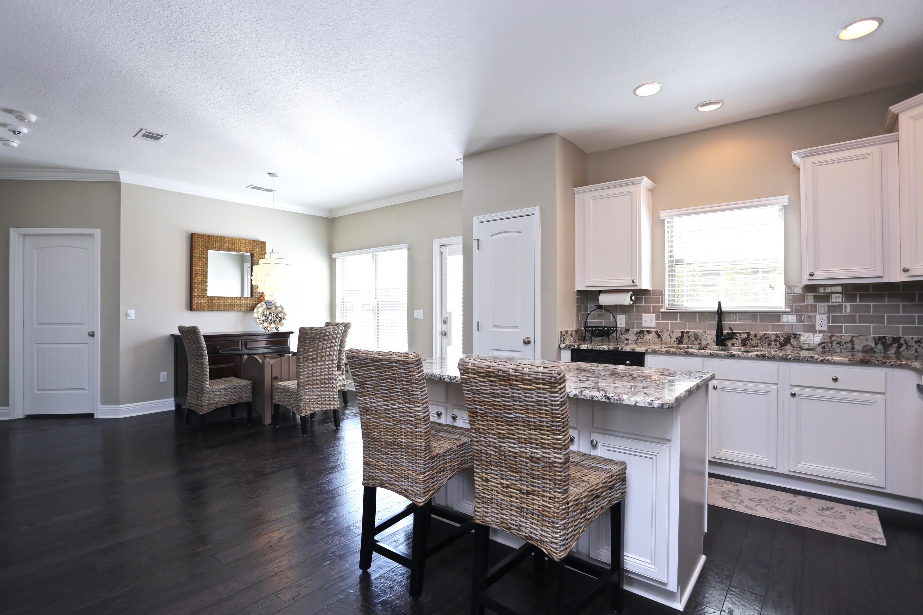 WINDSOR ESTATES - Residential