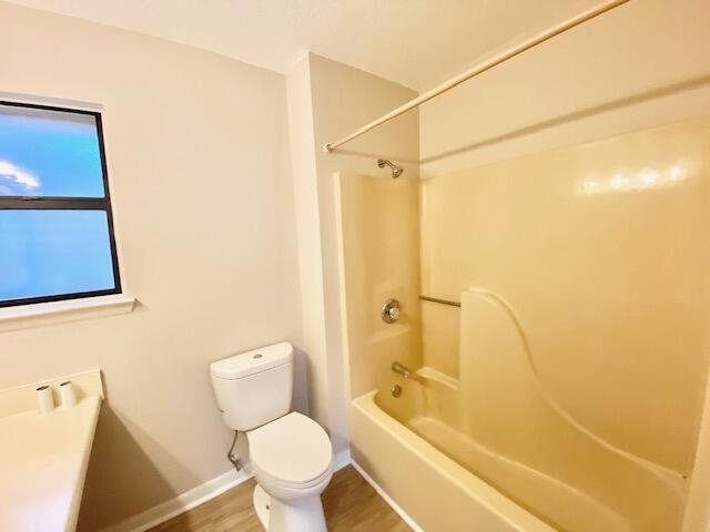 GULF MANOR S/D LOT 1 BLK C - Residential Lease