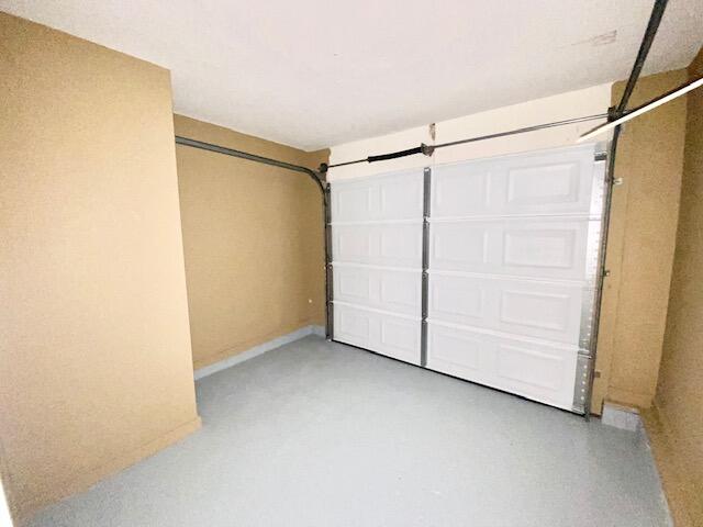 GULF MANOR S/D LOT 1 BLK C - Residential Lease