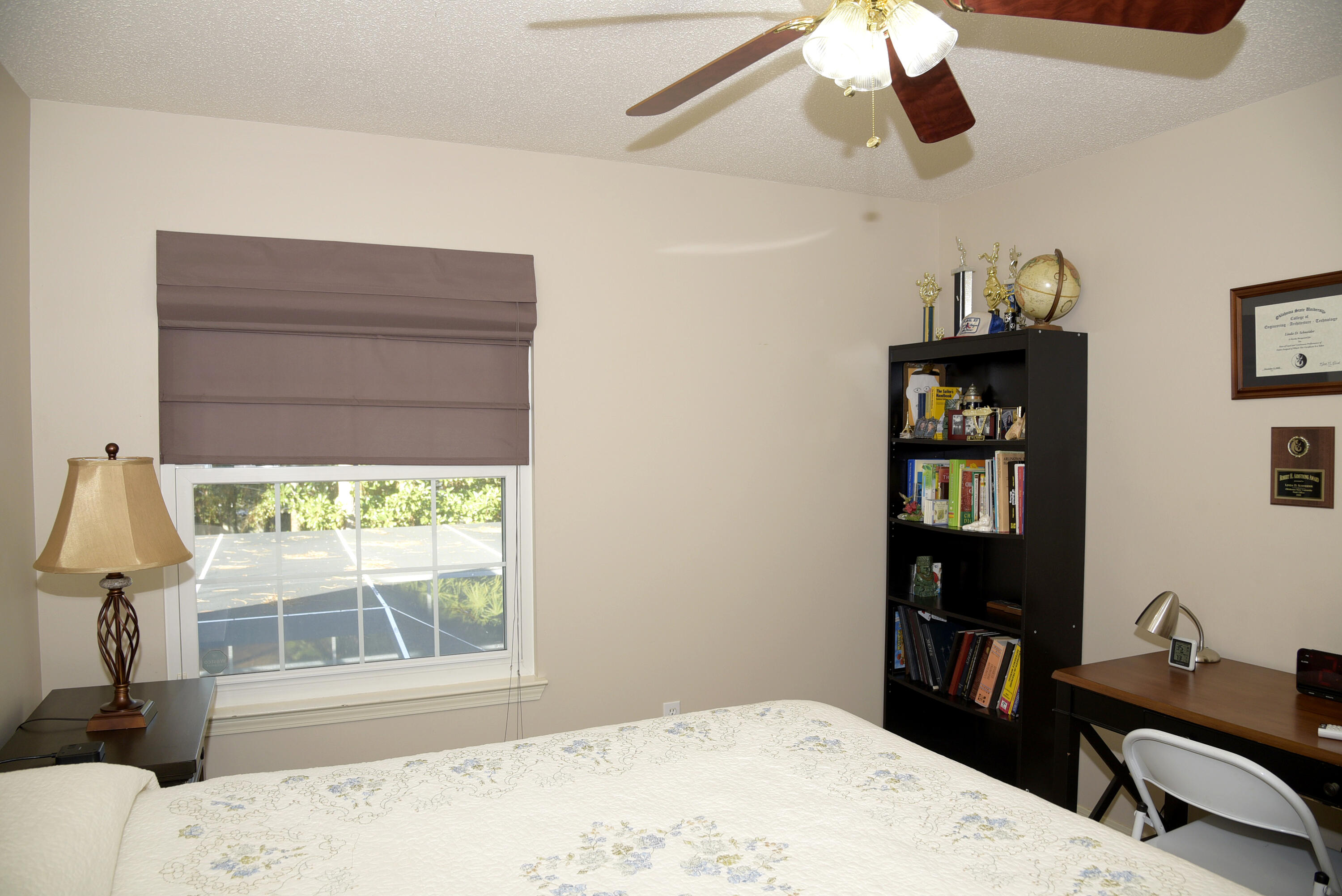 DANA POINTE - Residential