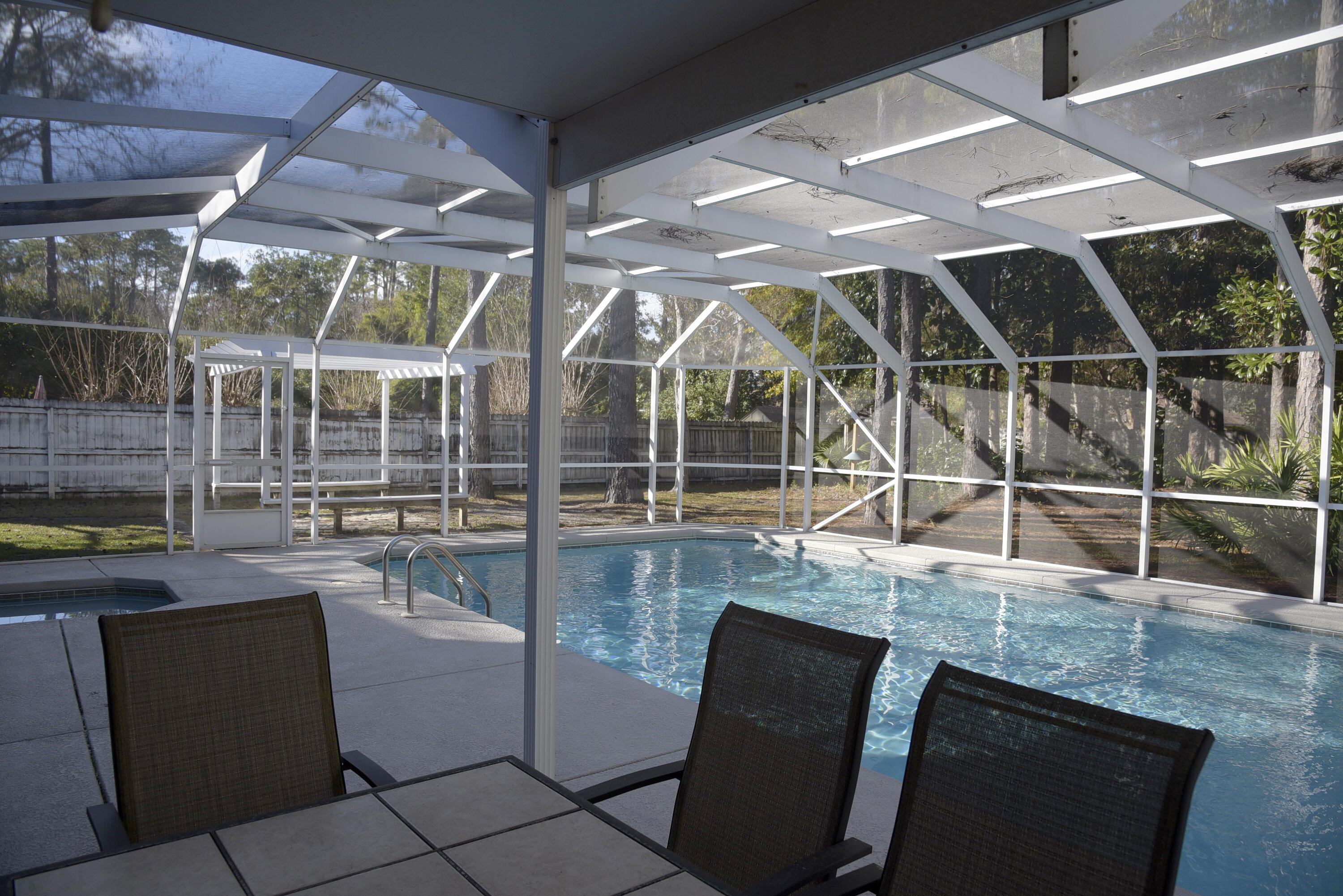 DANA POINTE - Residential