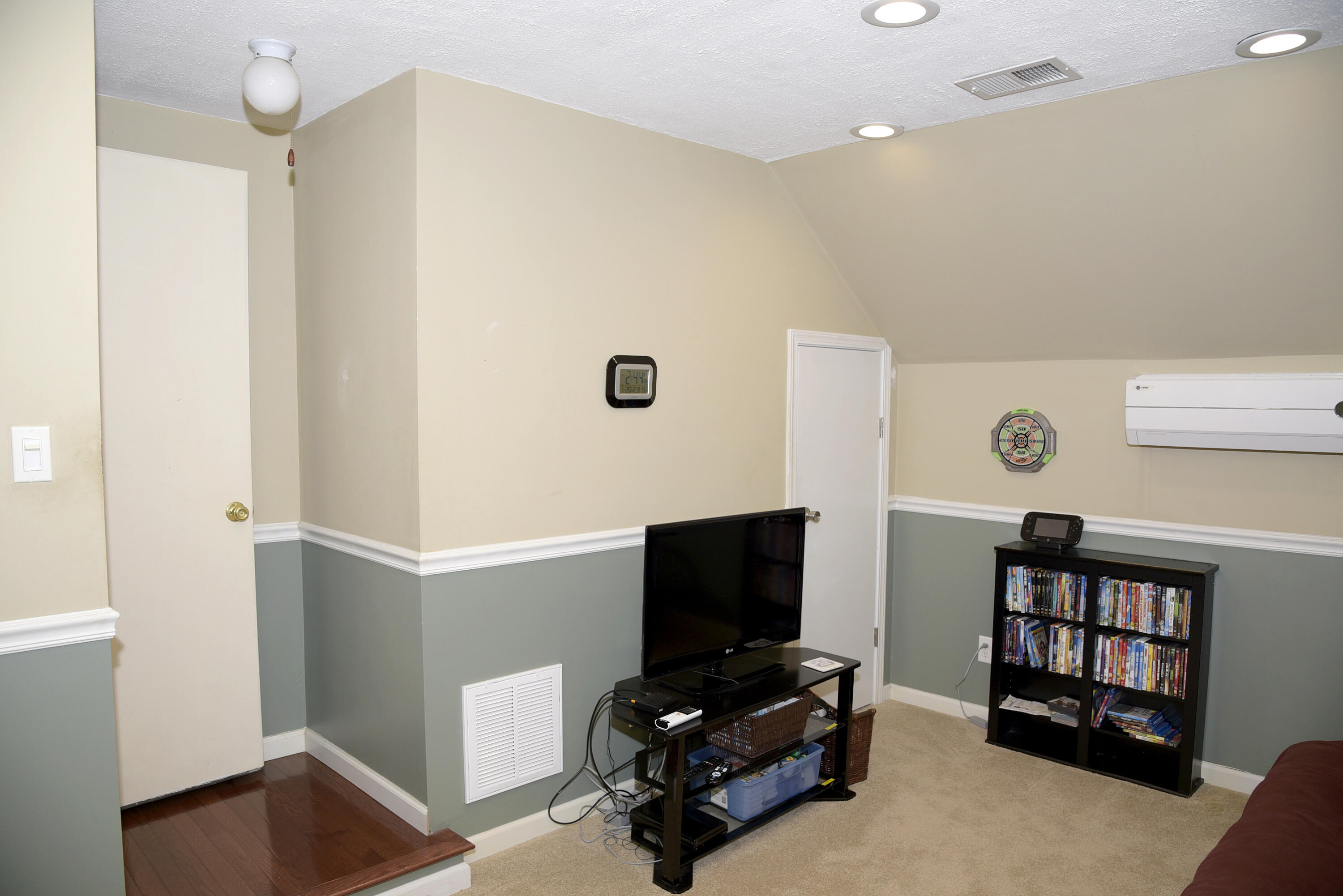 DANA POINTE - Residential