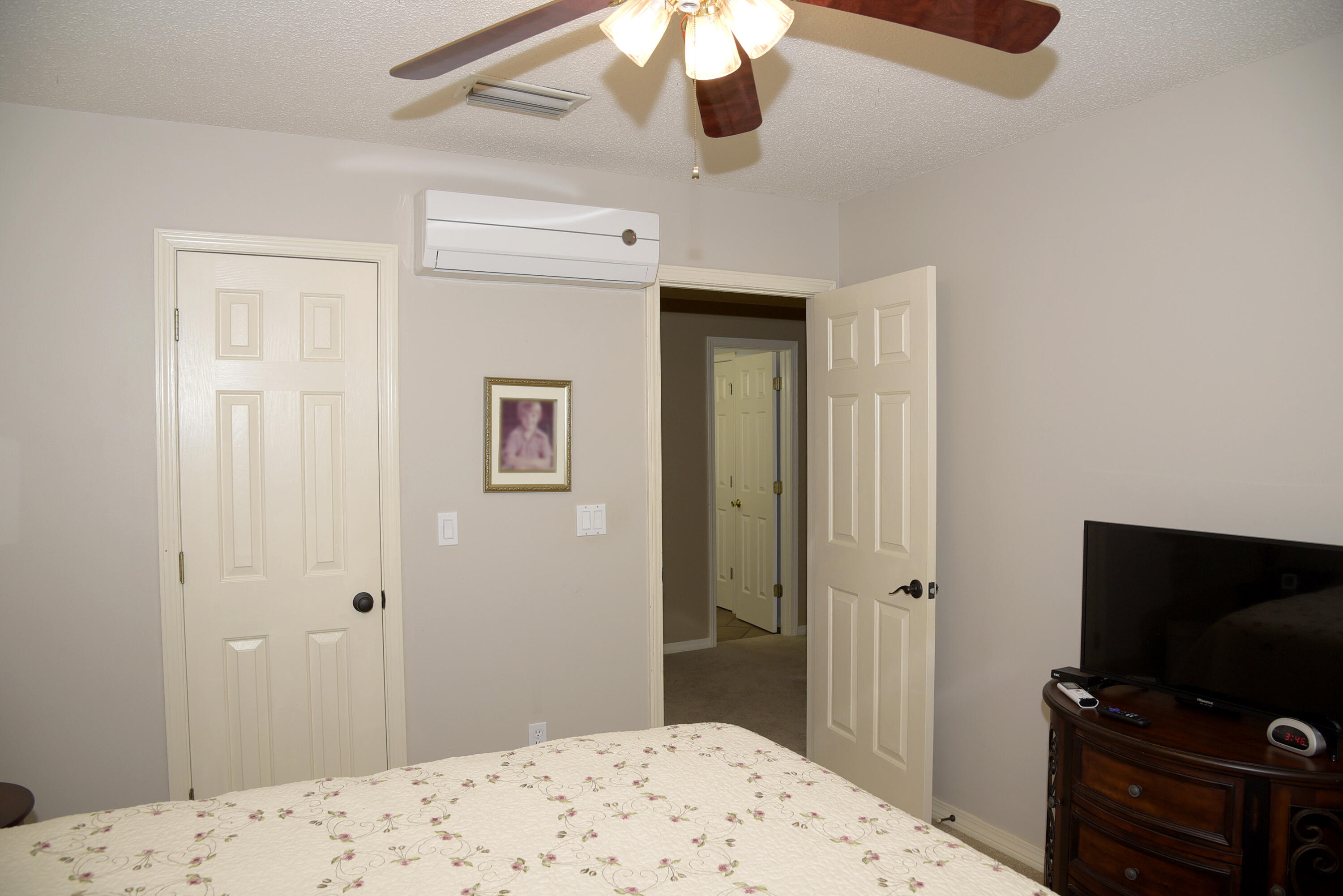 DANA POINTE - Residential