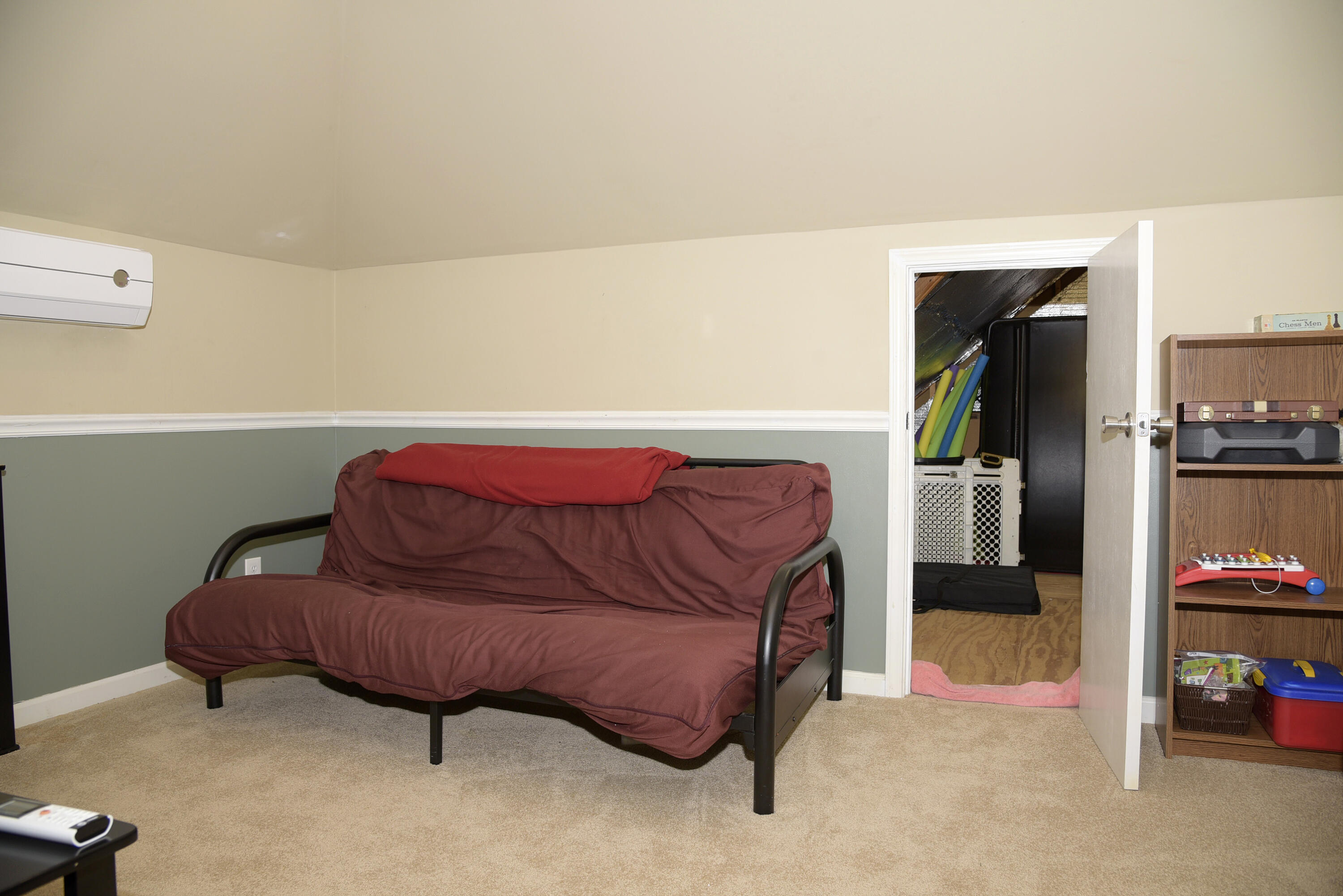 DANA POINTE - Residential