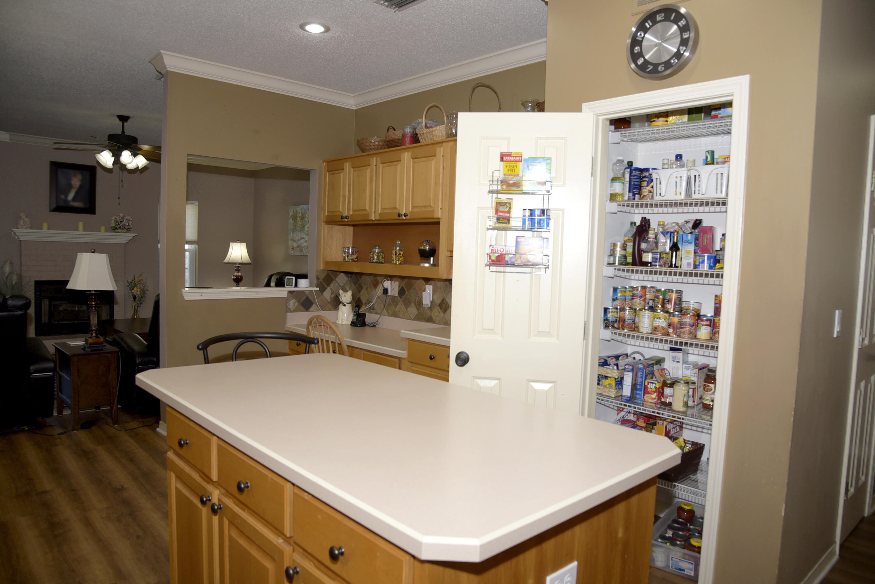 DANA POINTE - Residential