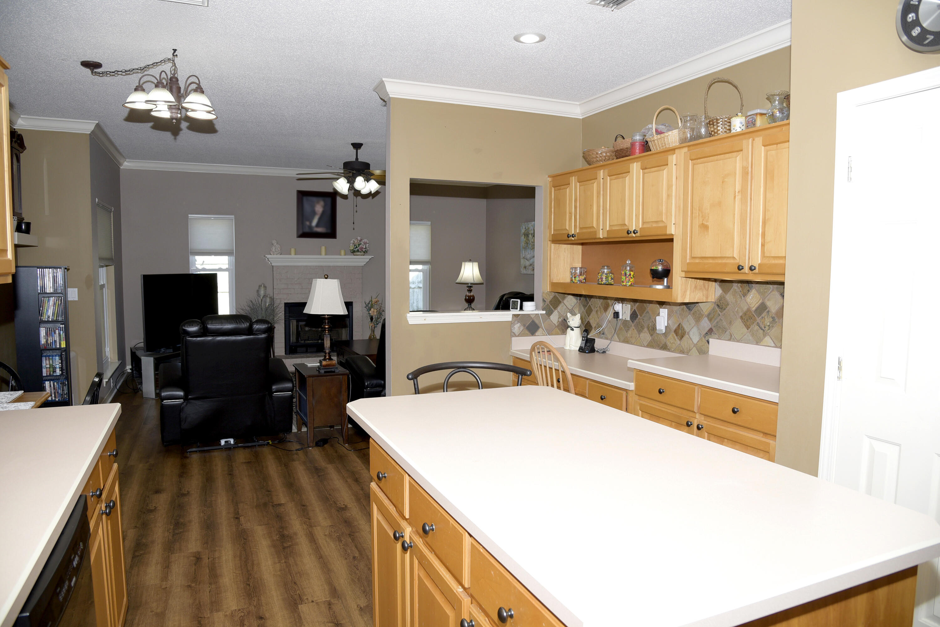 DANA POINTE - Residential