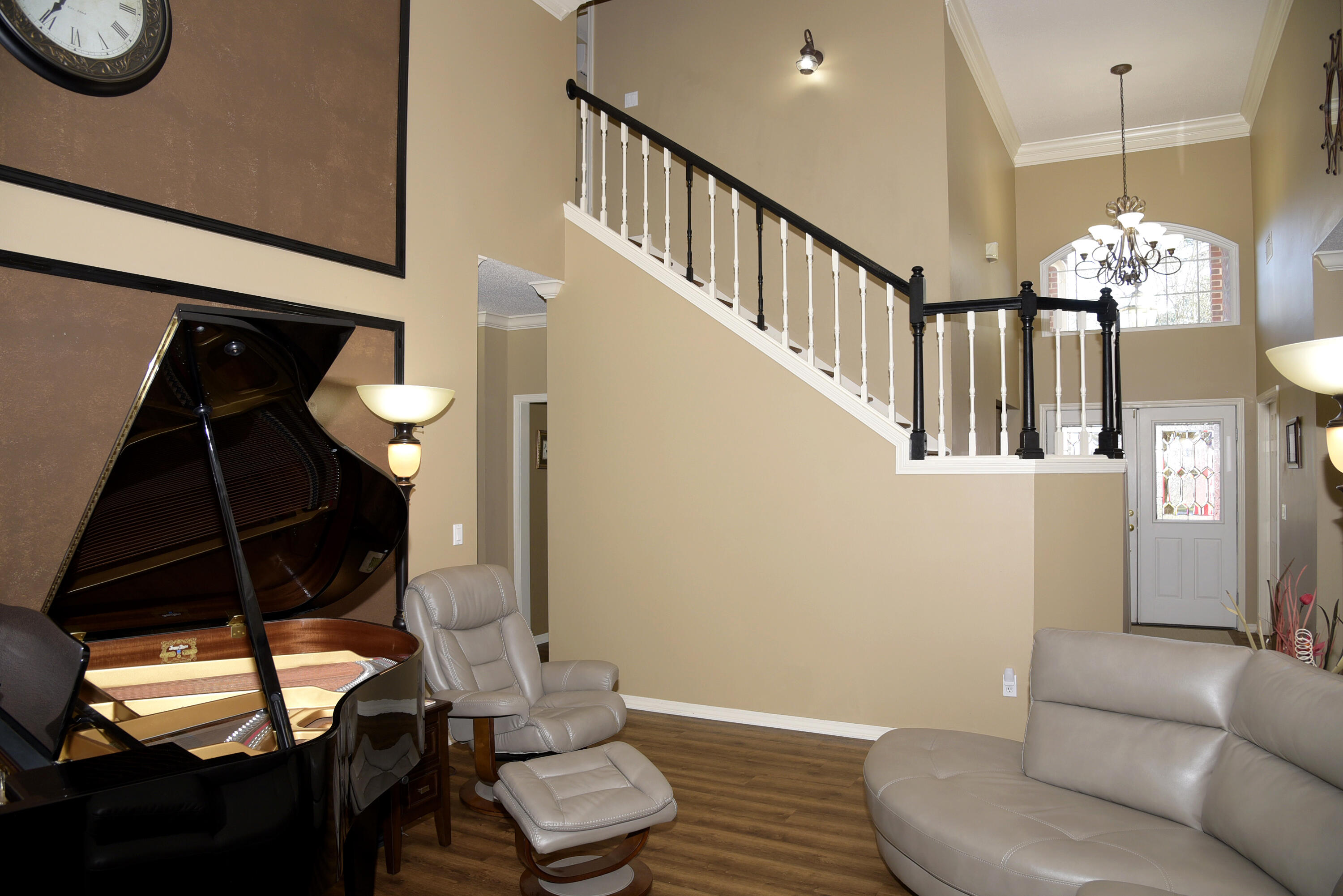 DANA POINTE - Residential