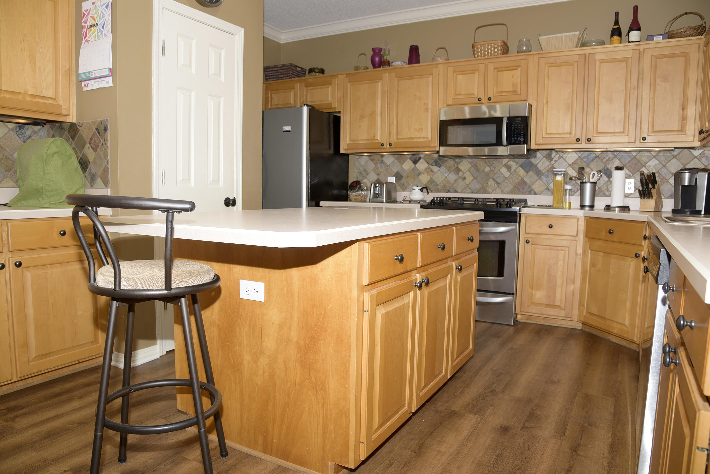 DANA POINTE - Residential