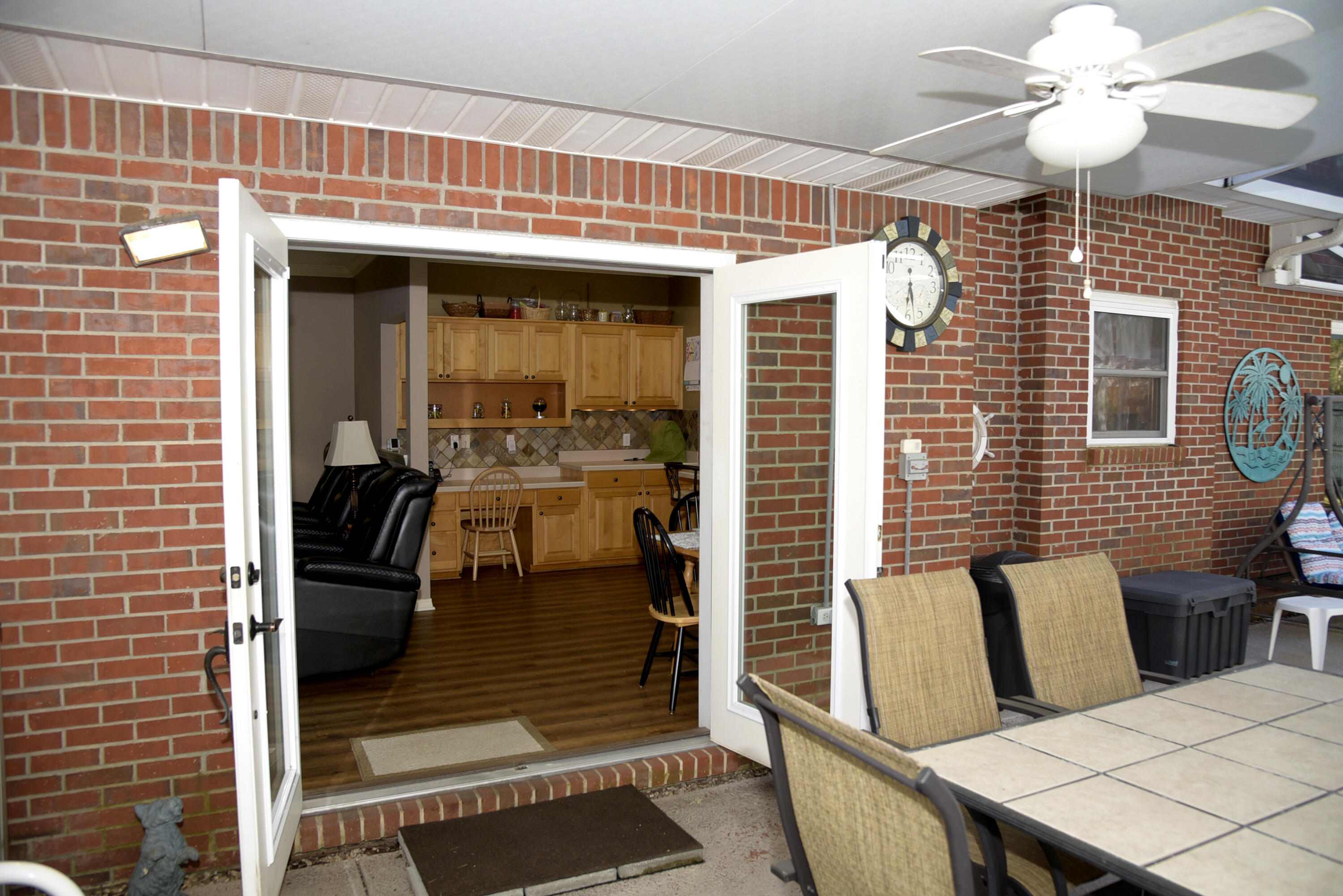 DANA POINTE - Residential