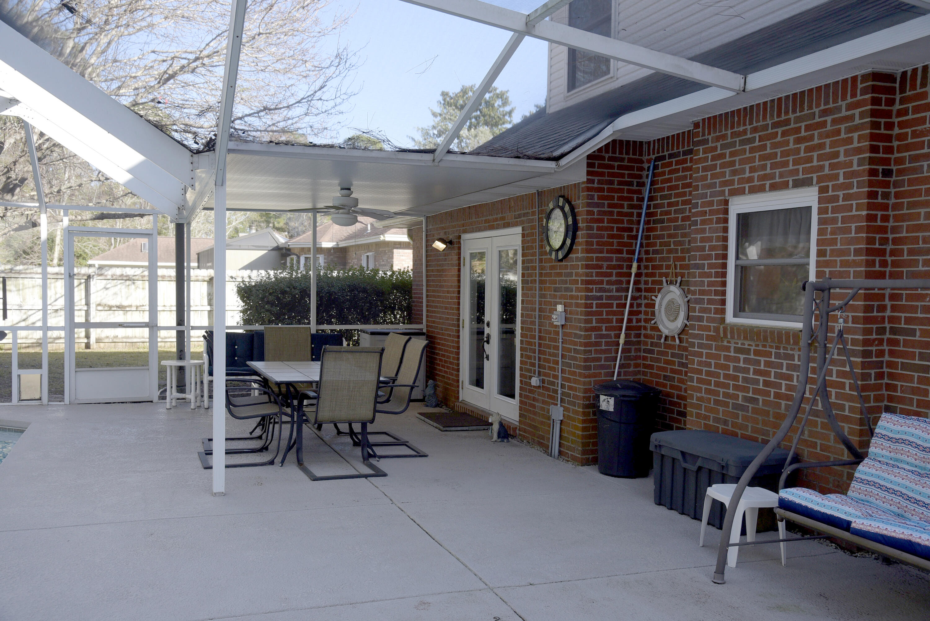 DANA POINTE - Residential