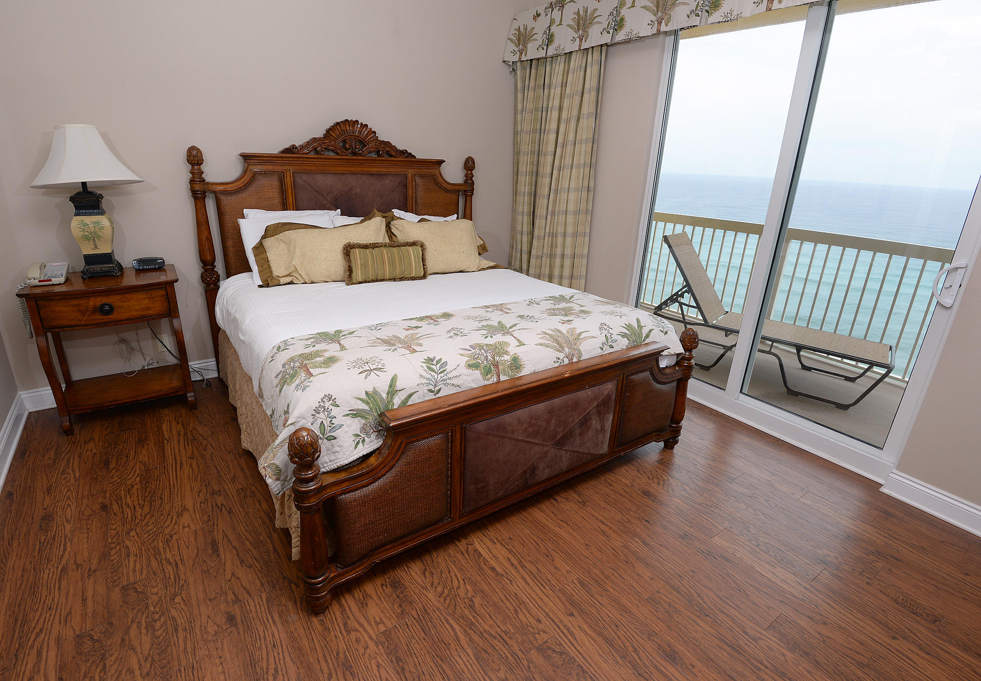 CALYPSO RESORT & TOWERS - Residential