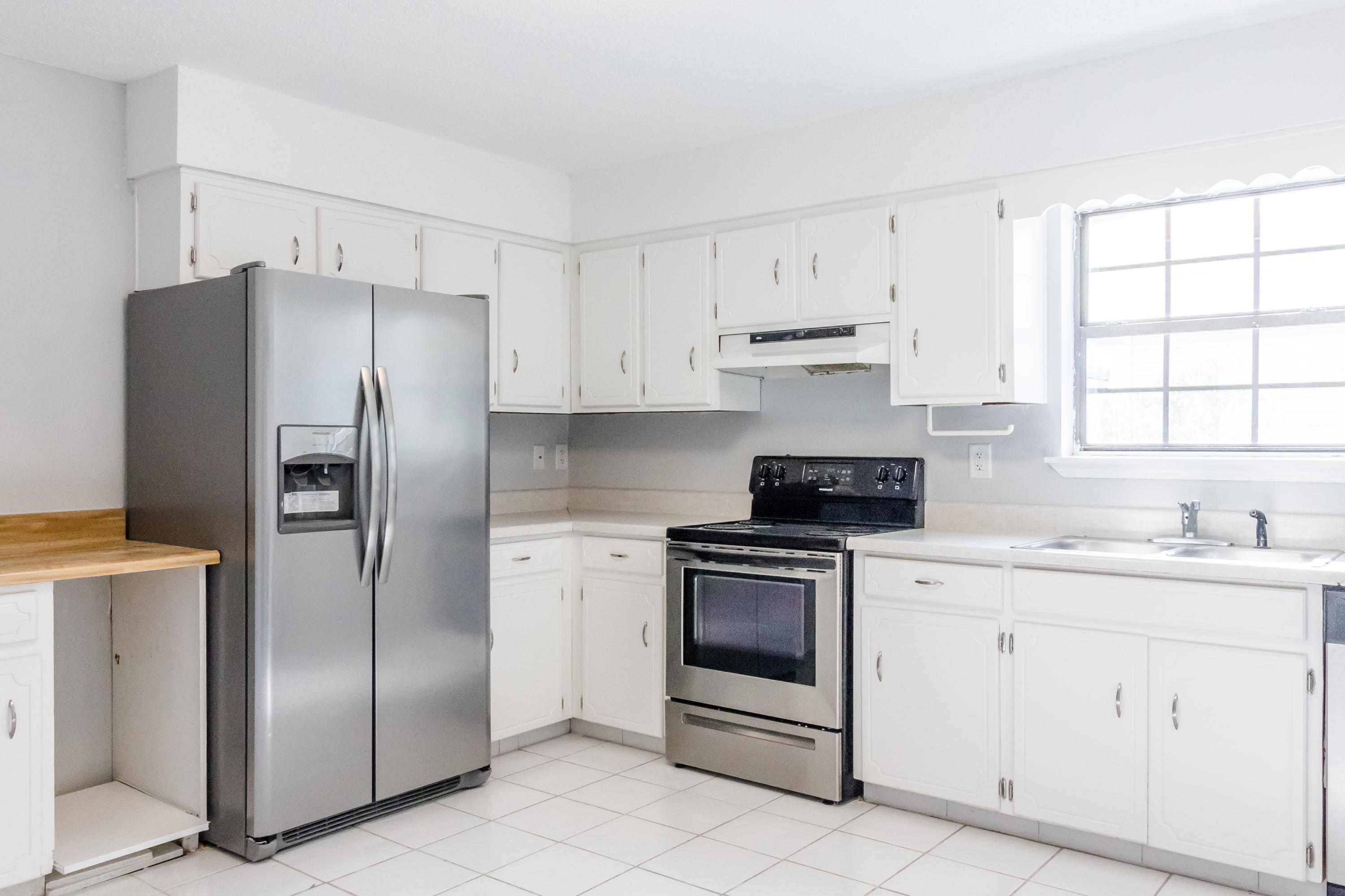 MCLAUGHLIN & HARRIS - Residential Lease