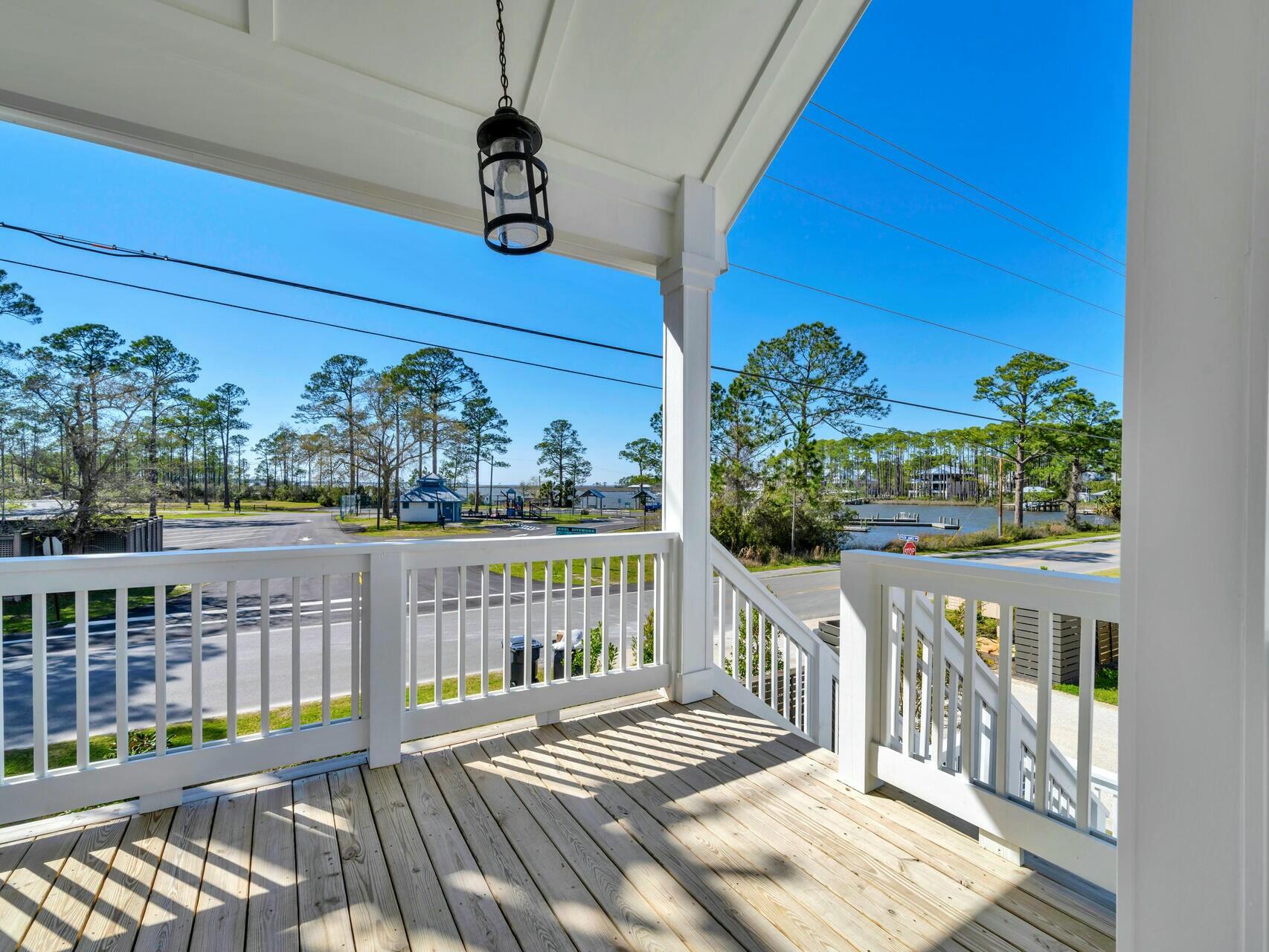CESSNA VILLAGE - Residential