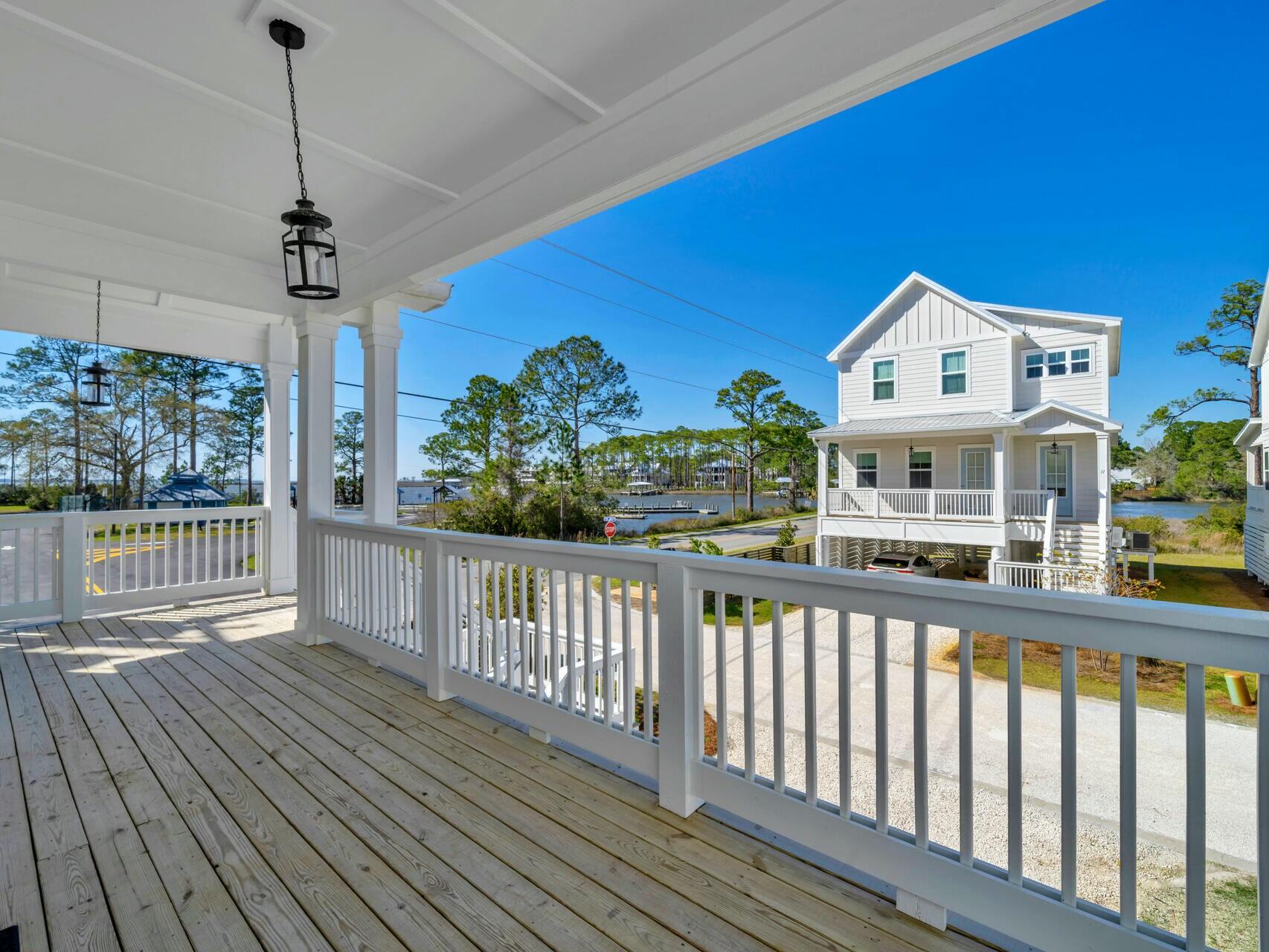 CESSNA VILLAGE - Residential
