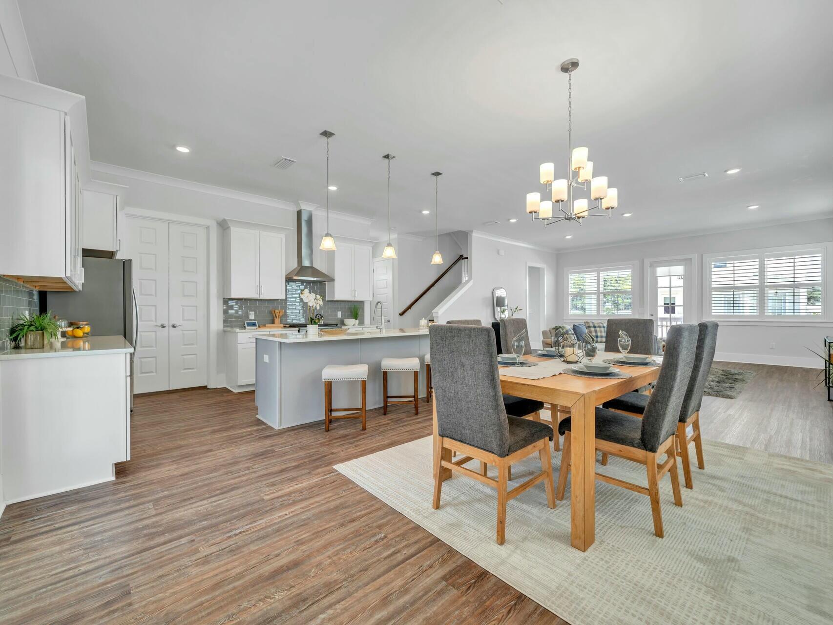 CESSNA VILLAGE - Residential
