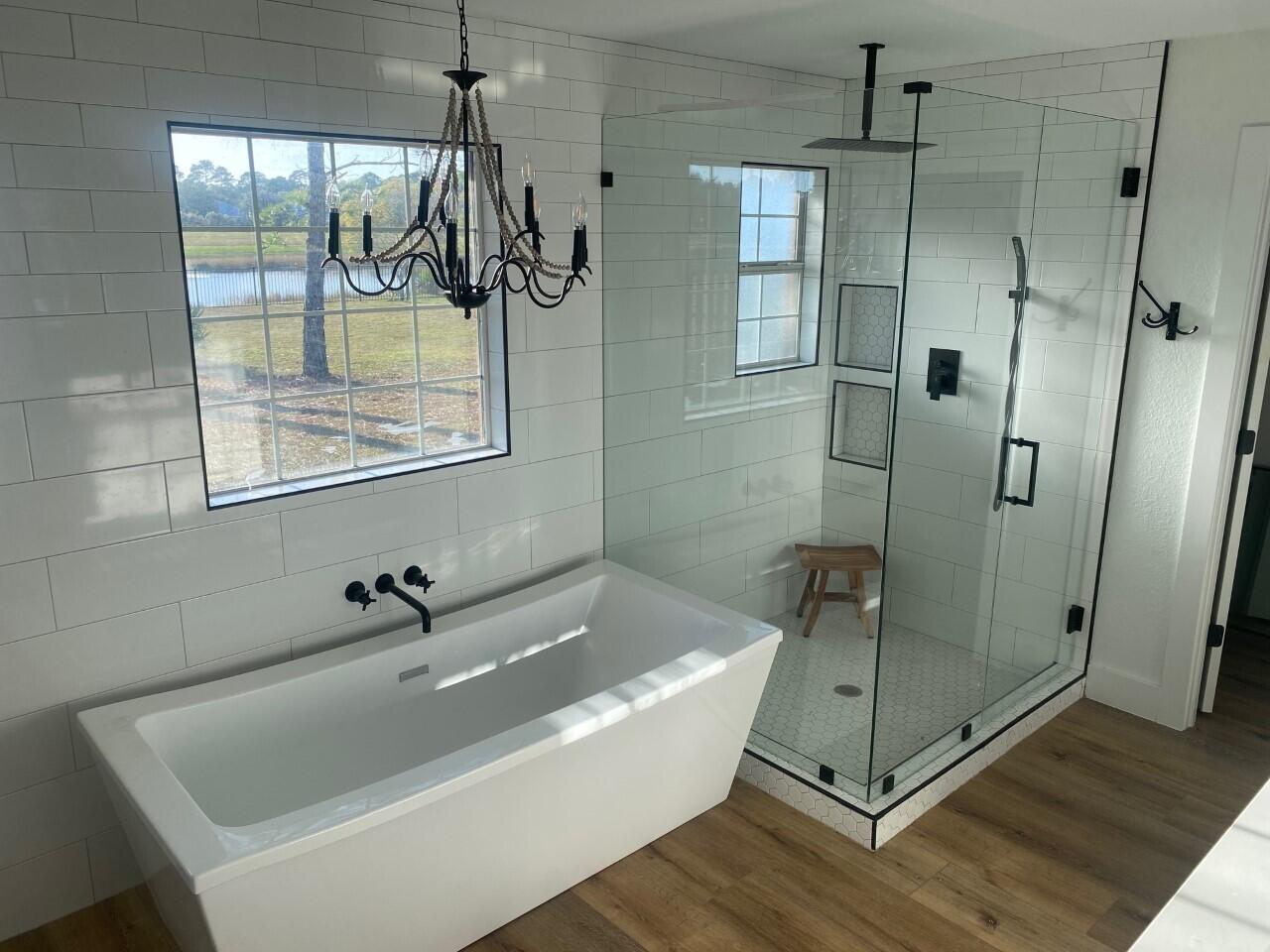 DRIFTWOOD ESTATES - Residential Lease