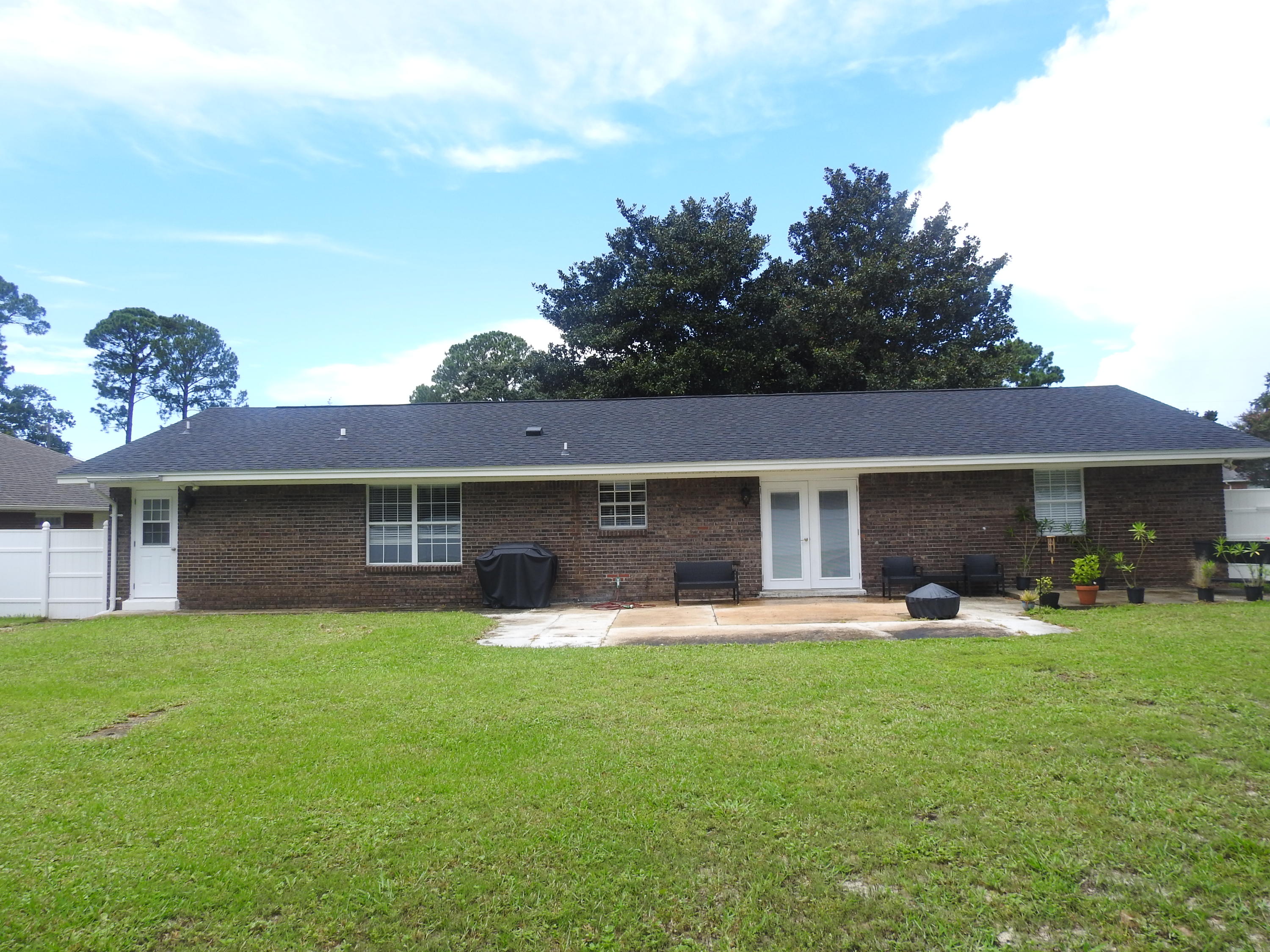 FIELD S/D 2ND ADDN - Residential