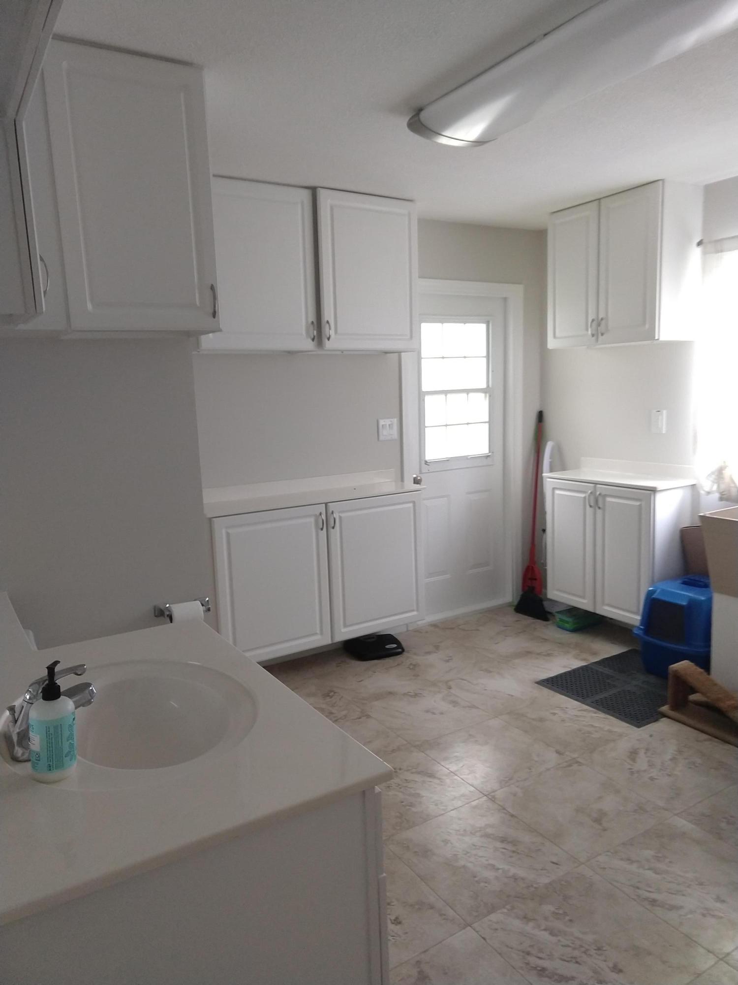 FIELD S/D 2ND ADDN - Residential