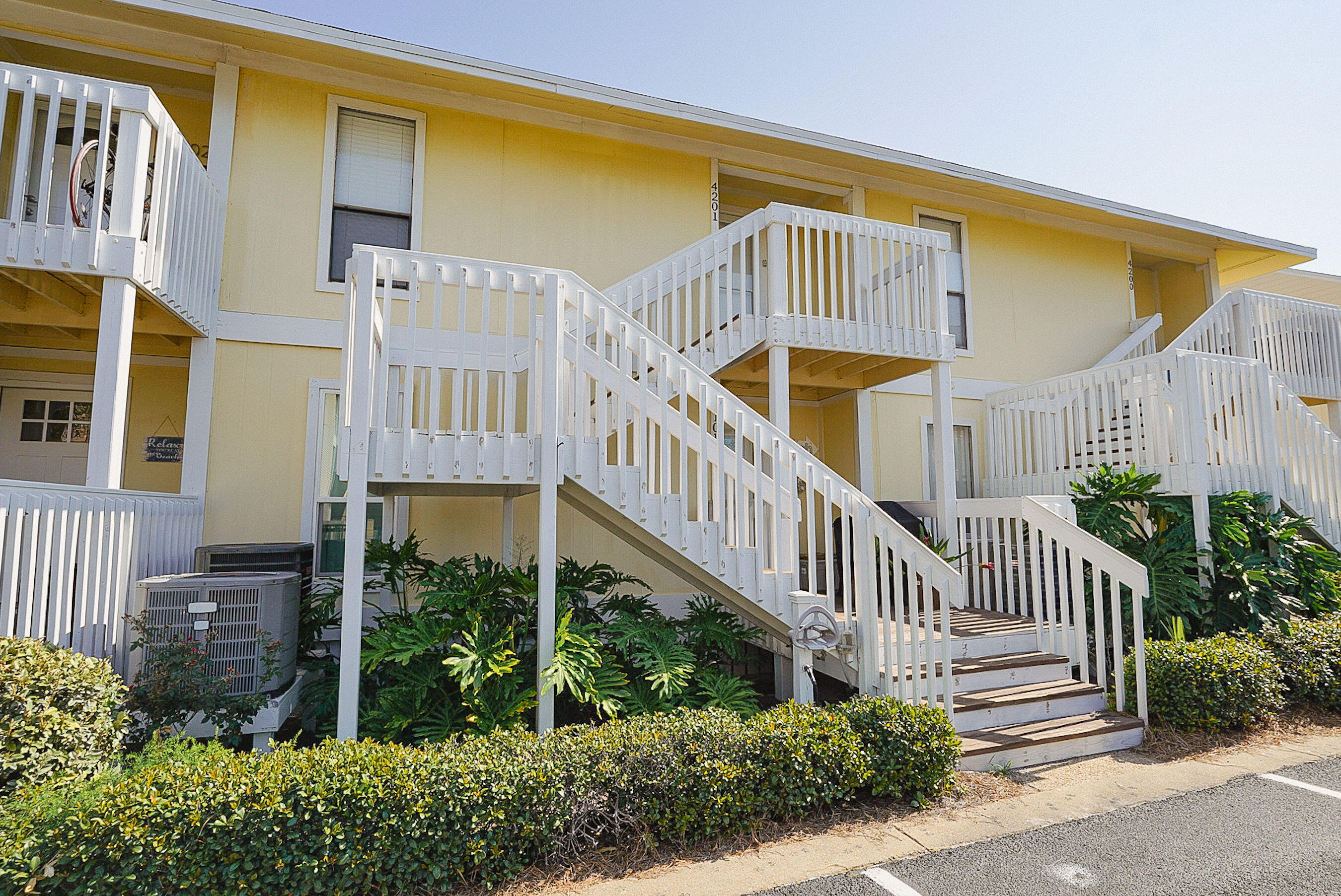 Own a piece of paradise in this one bedroom one bath condo overlooking the canal that leads to the Destin harbor. This pristine condo has many upgrades like quartz countertops, wainscoting on the dining area wall, extra storage, upgraded laminate flooring in the bedroom and coastal furnishings. So many amenities at Sandpiper Cove like the private deeded beach, Rick's Sandtrap bar and grill,and a free nine hole pitch and putt golf course..If you are a boater, there is an owner's marina, boat launch and canal slips for use. There are 8 newly painted pickle ball courts, three tennis courts, and shuffleboard. The famous Louisiana Lagniappe Restaurant is on premises too! If you are an investor this unit is turn key rental ready or it would make a great 2nd home. Come see this lovely unit! Buyer to verify all listing information as listed.