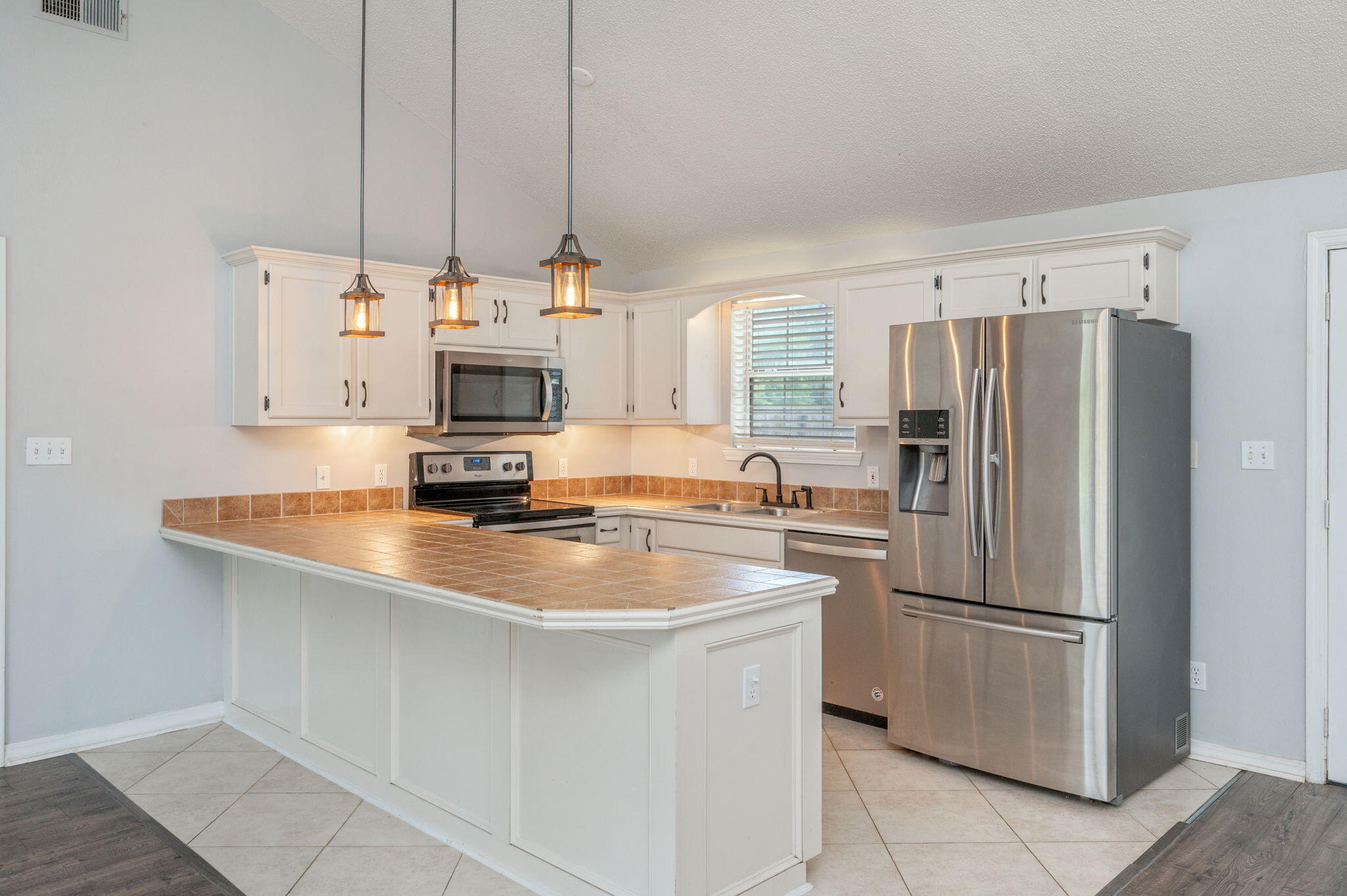 HOLLEY BY THE SEA - Residential Lease