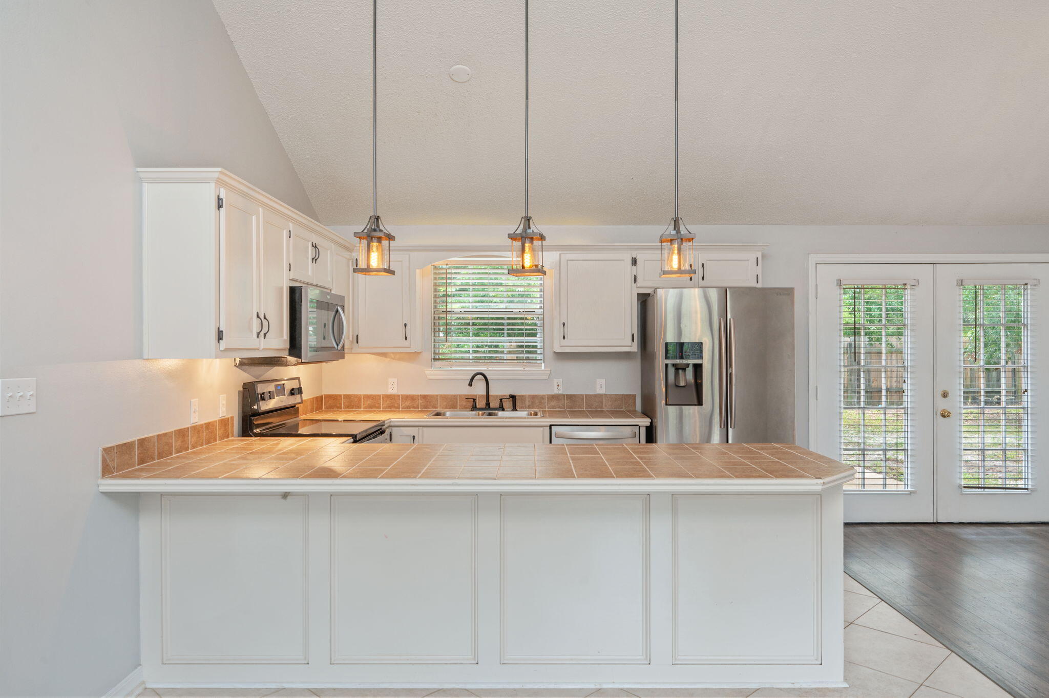 HOLLEY BY THE SEA - Residential Lease