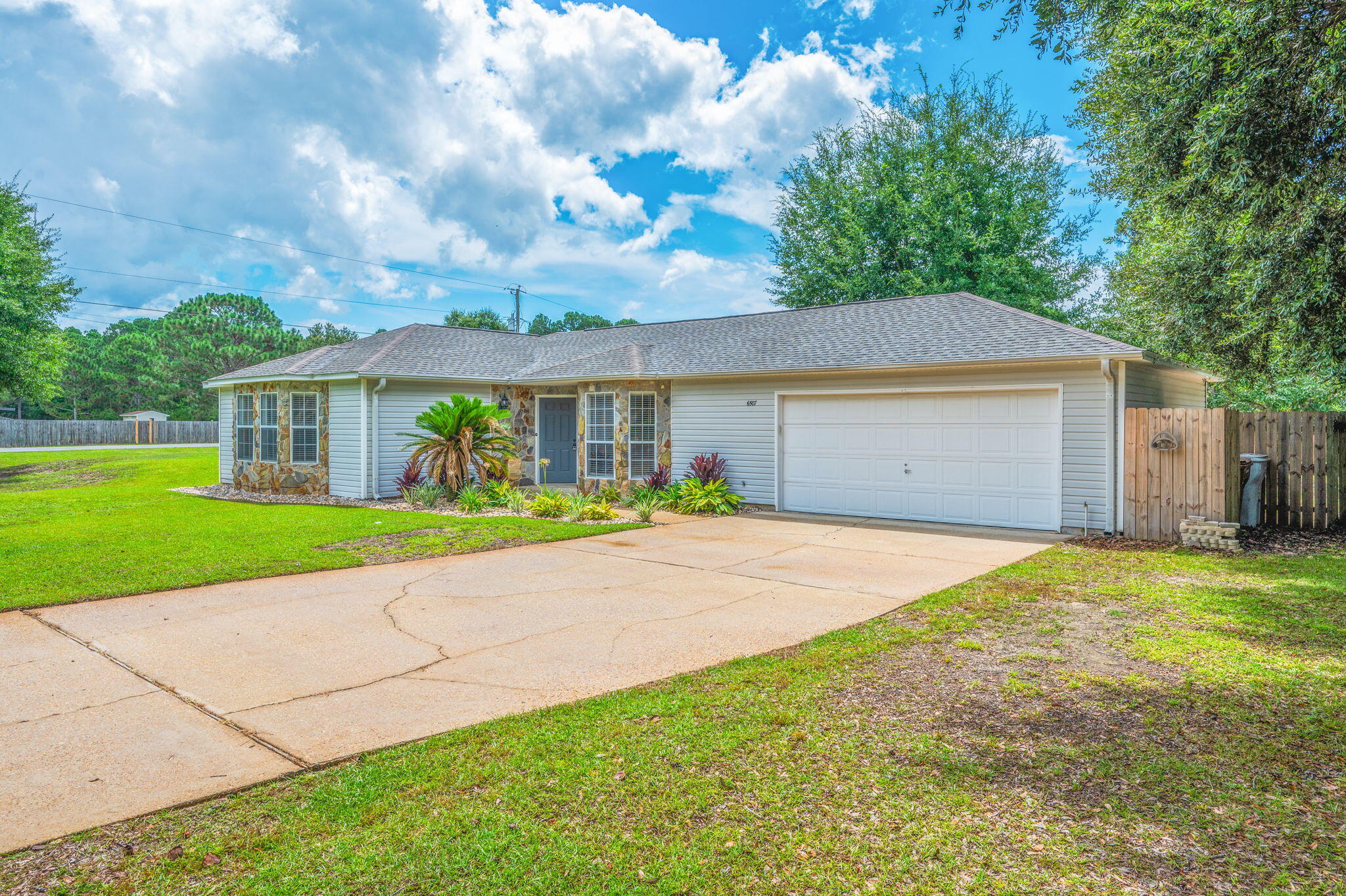 HOLLEY BY THE SEA - Residential Lease