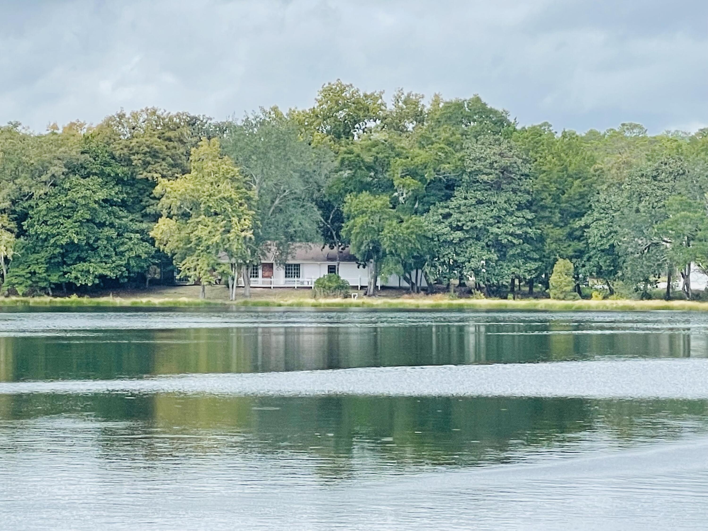 LAKE SHARON ESTATES - Residential