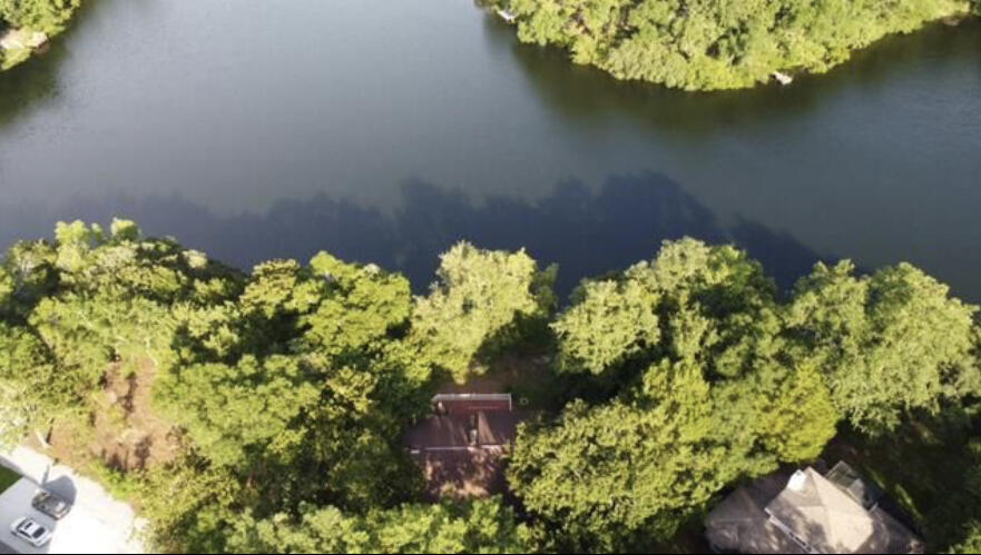 LAKE SHARON ESTATES - Residential