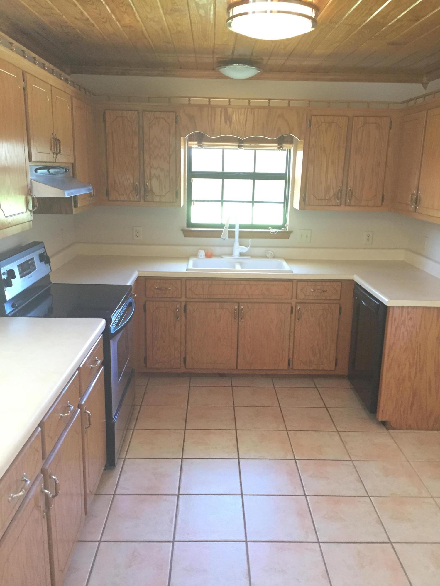 PLANTATION OAKS S/D - Residential