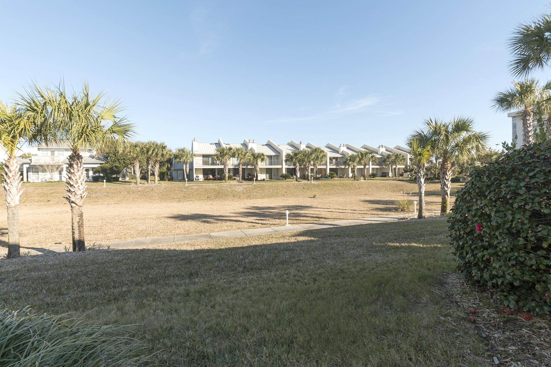 MAINSAIL THE COTTAGES AT - Residential