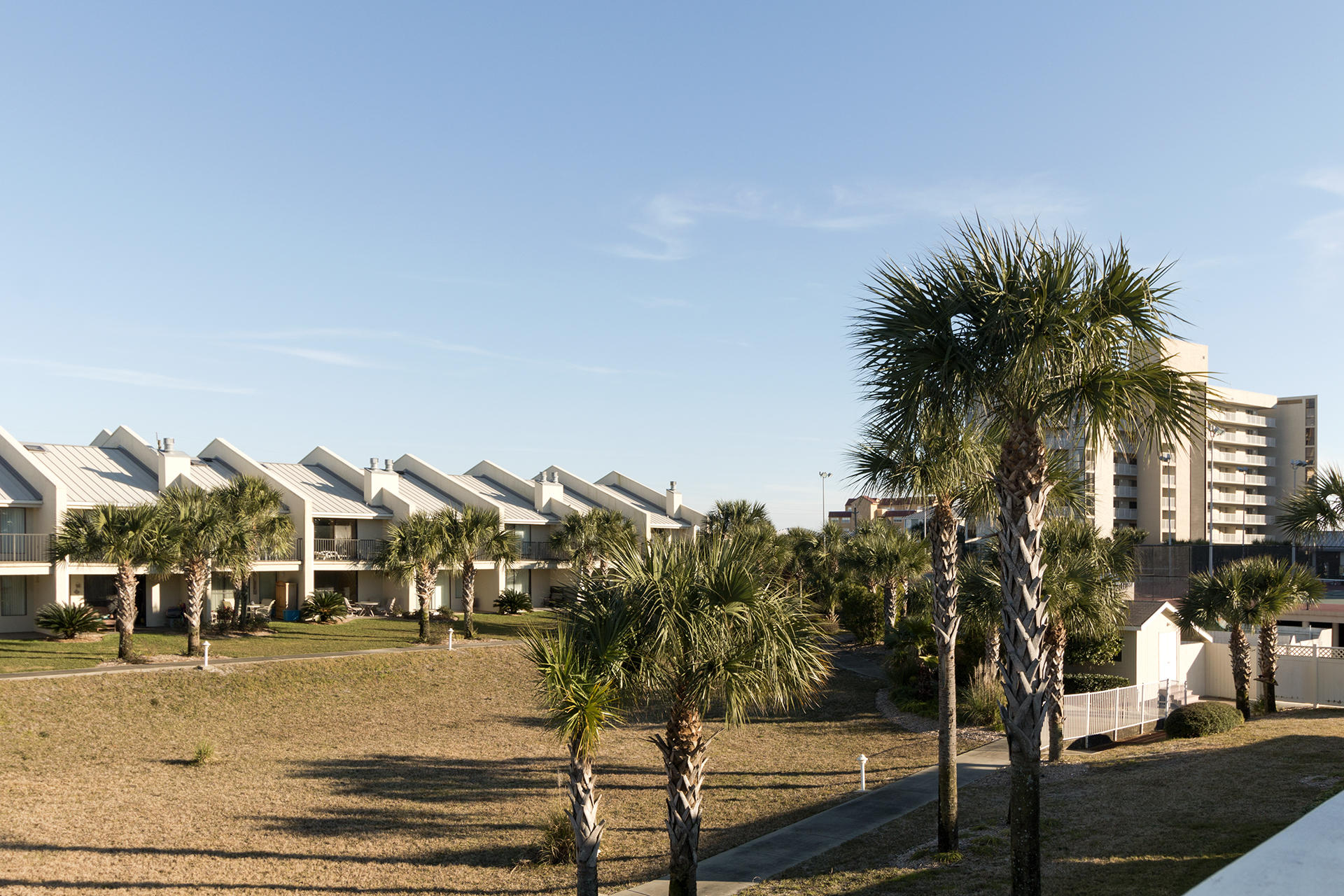 MAINSAIL THE COTTAGES AT - Residential
