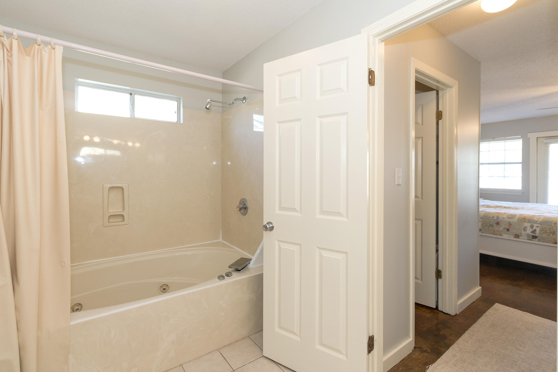 MAINSAIL THE COTTAGES AT - Residential