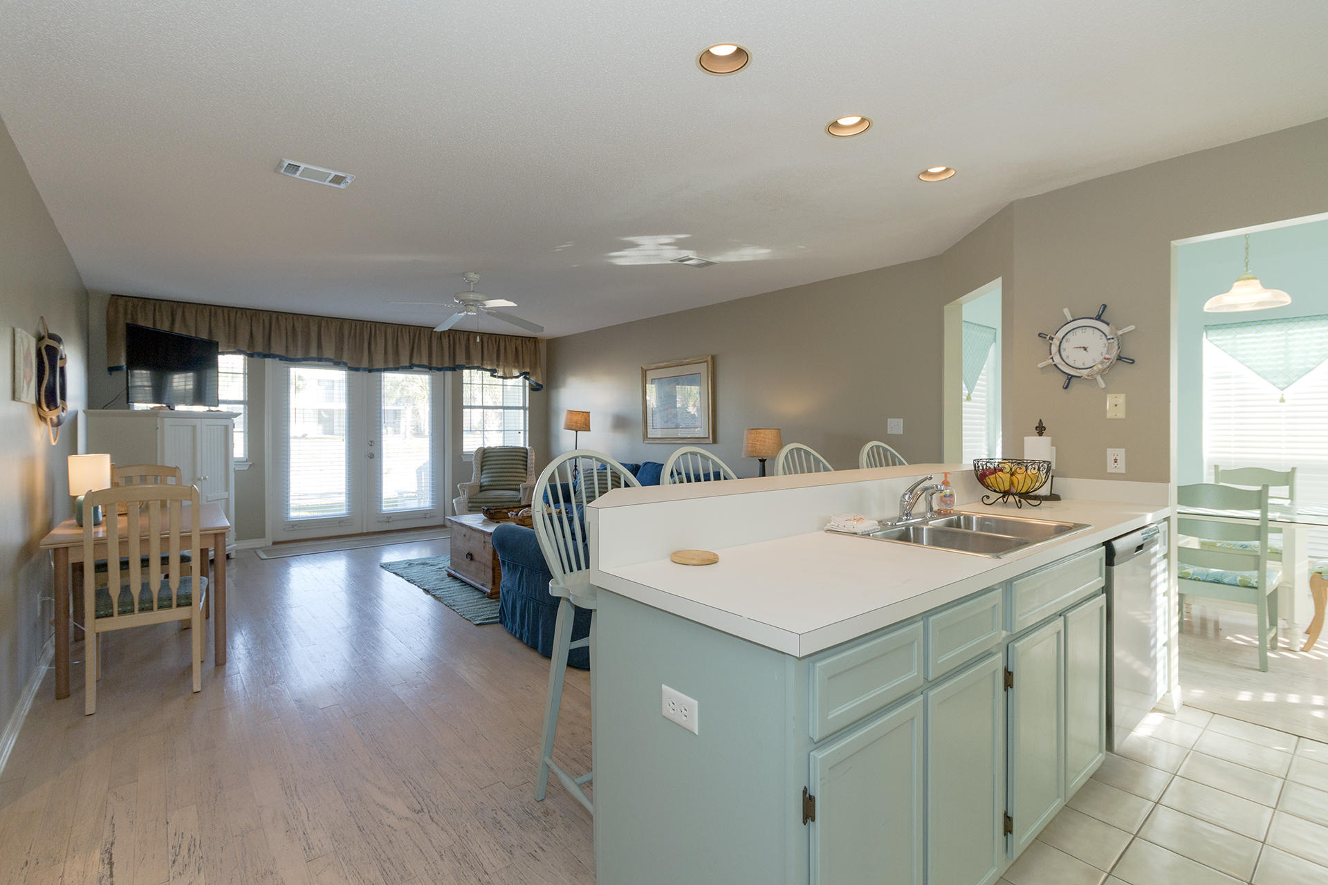 MAINSAIL THE COTTAGES AT - Residential