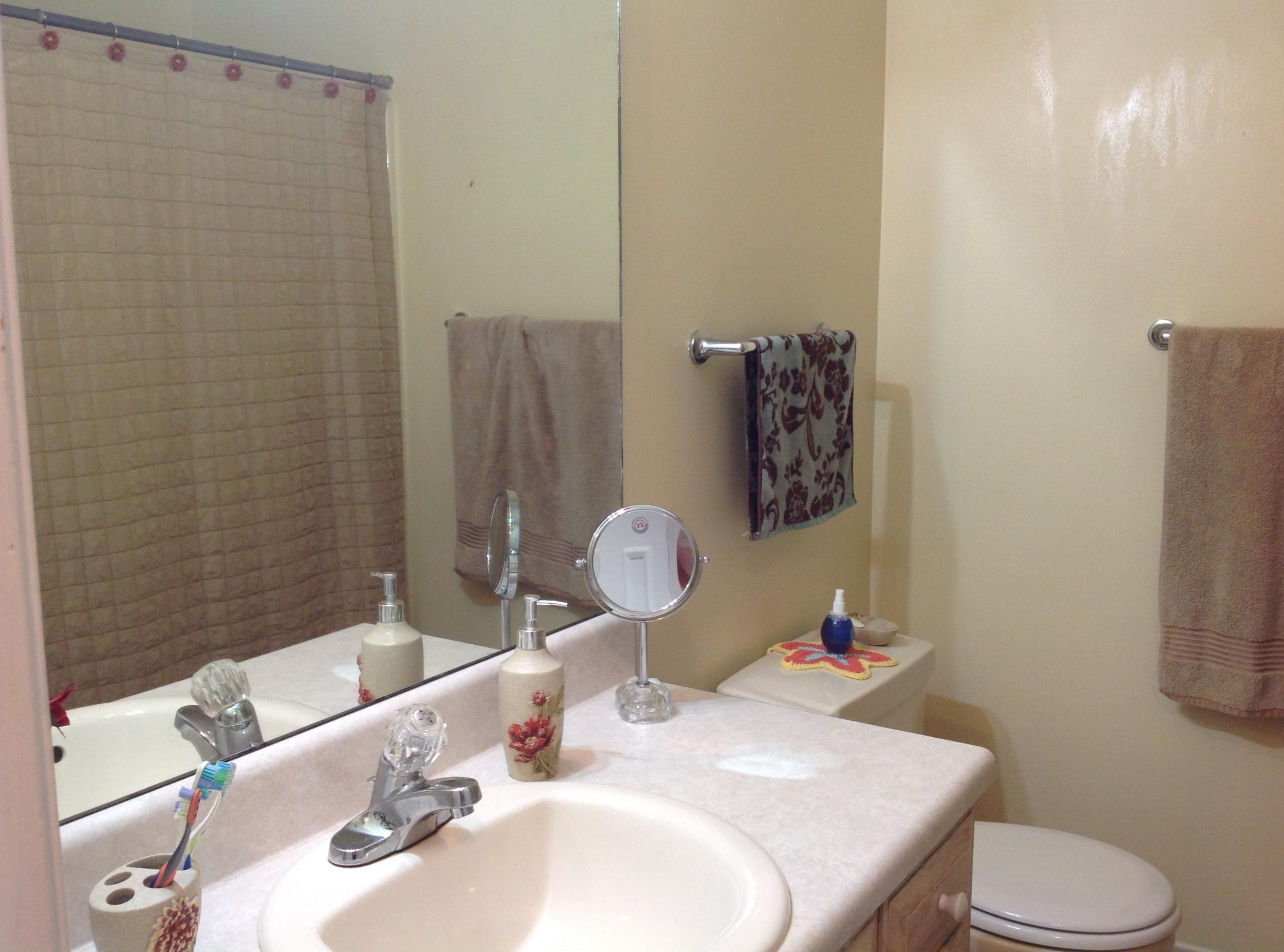 COUNTRYVIEW OAKS - Residential