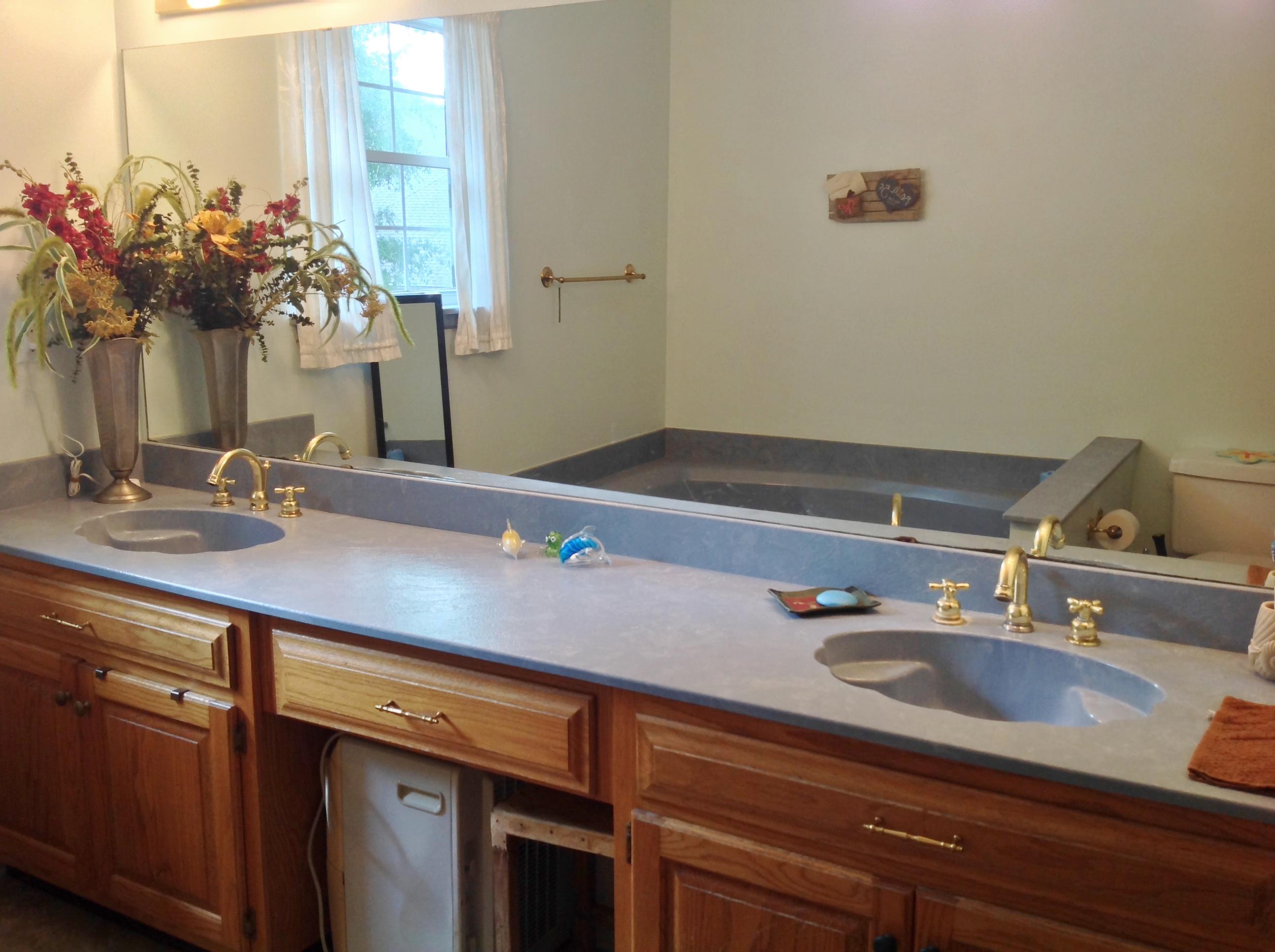 COUNTRYVIEW OAKS - Residential