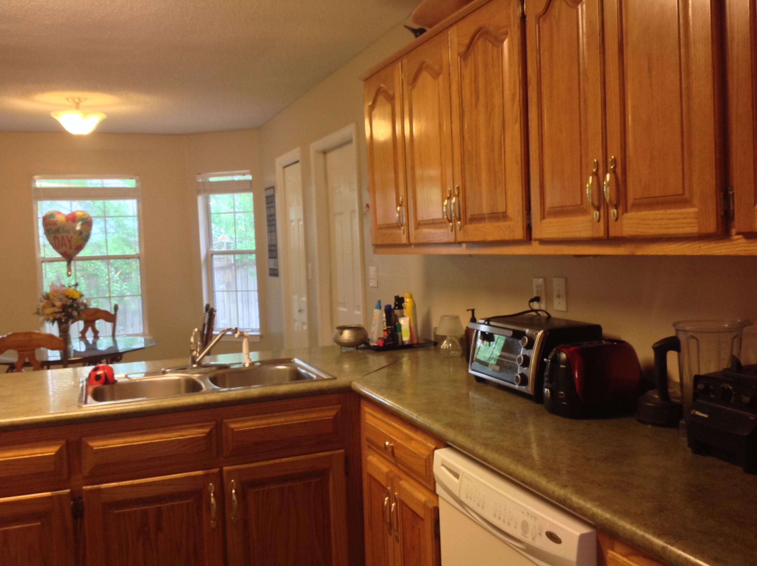 COUNTRYVIEW OAKS - Residential