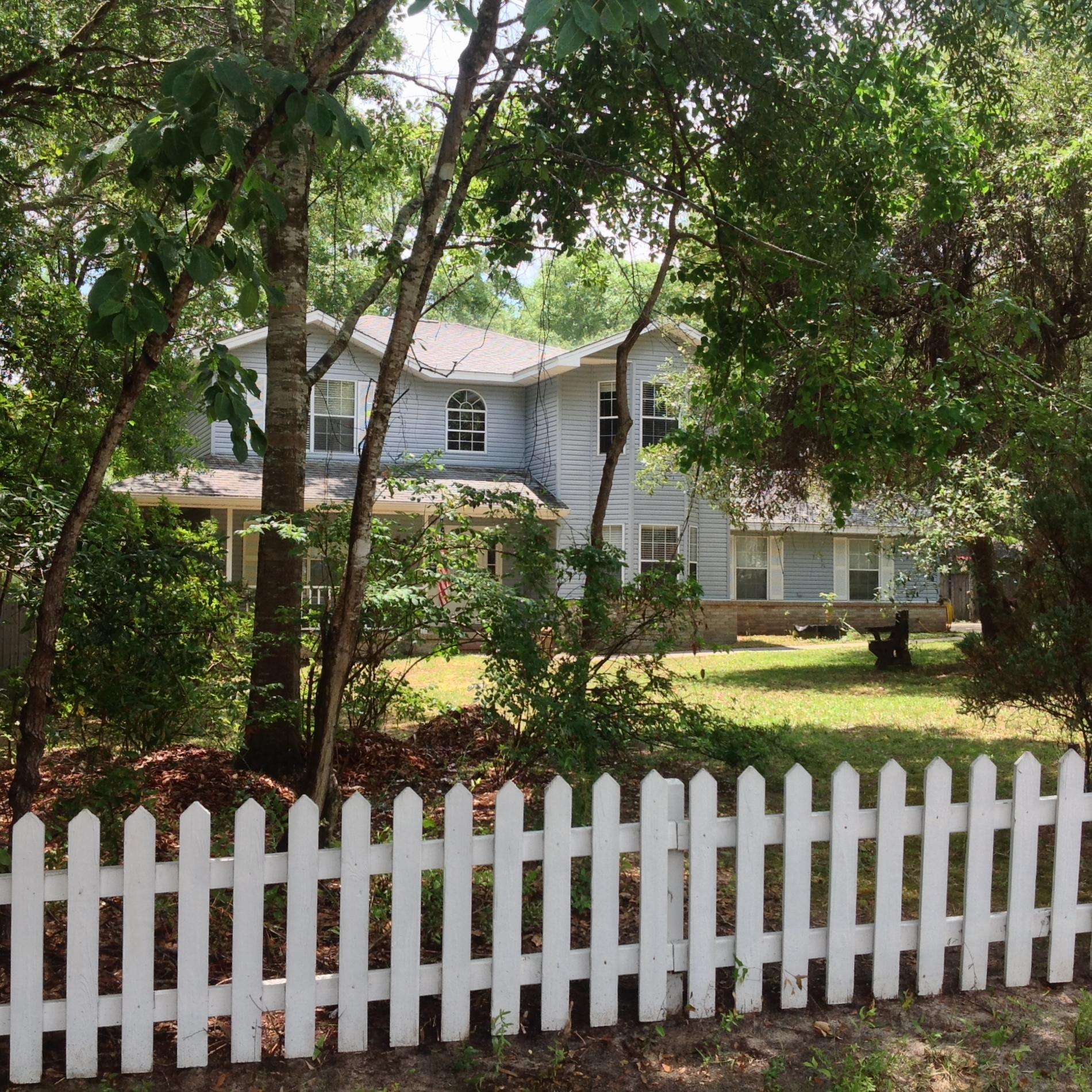 COUNTRYVIEW OAKS - Residential