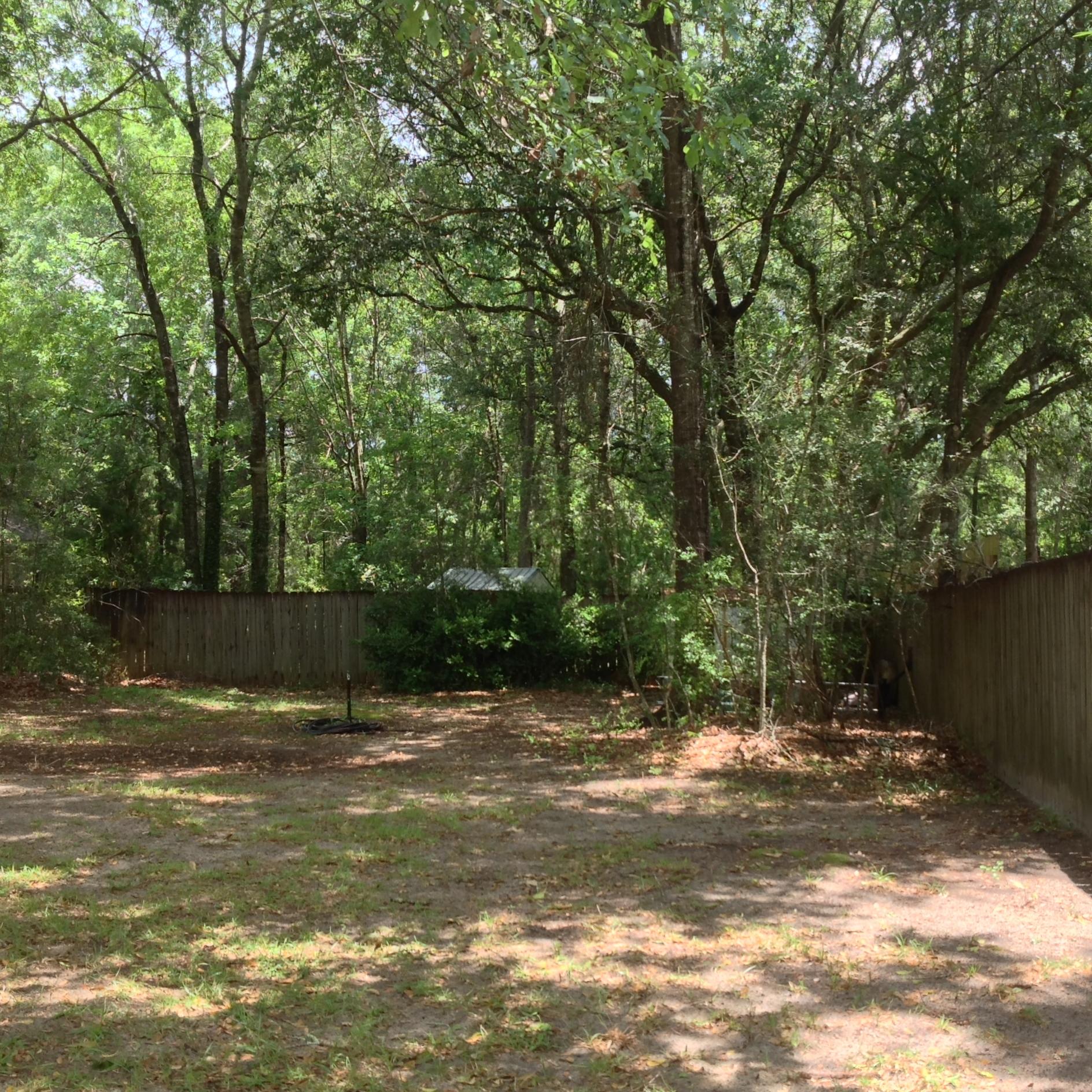 COUNTRYVIEW OAKS - Residential