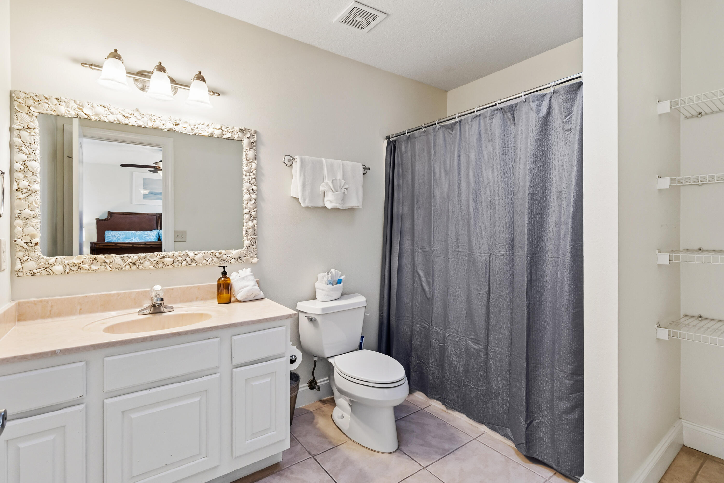 CRYSTAL BEACH - Residential