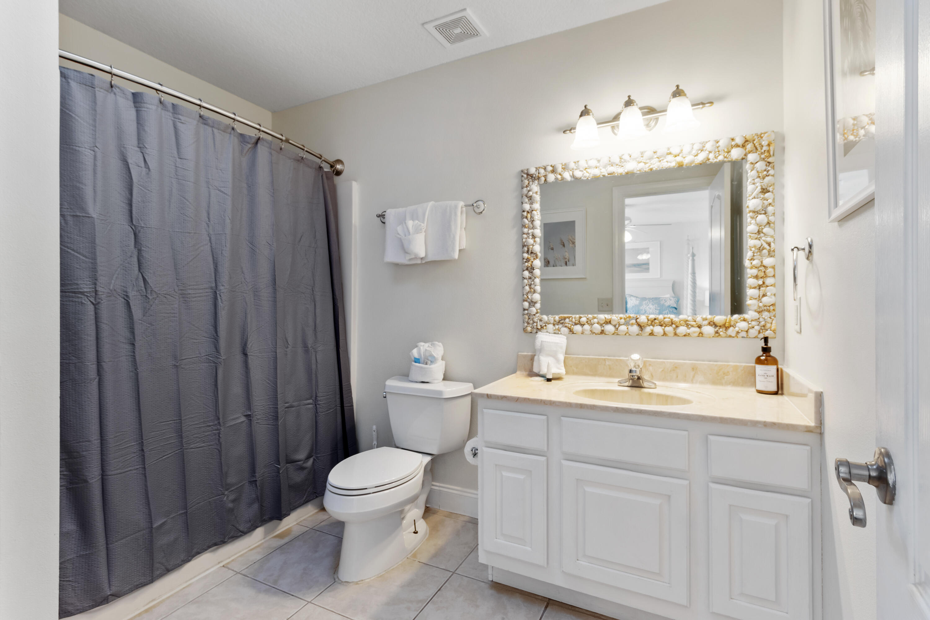 CRYSTAL BEACH - Residential