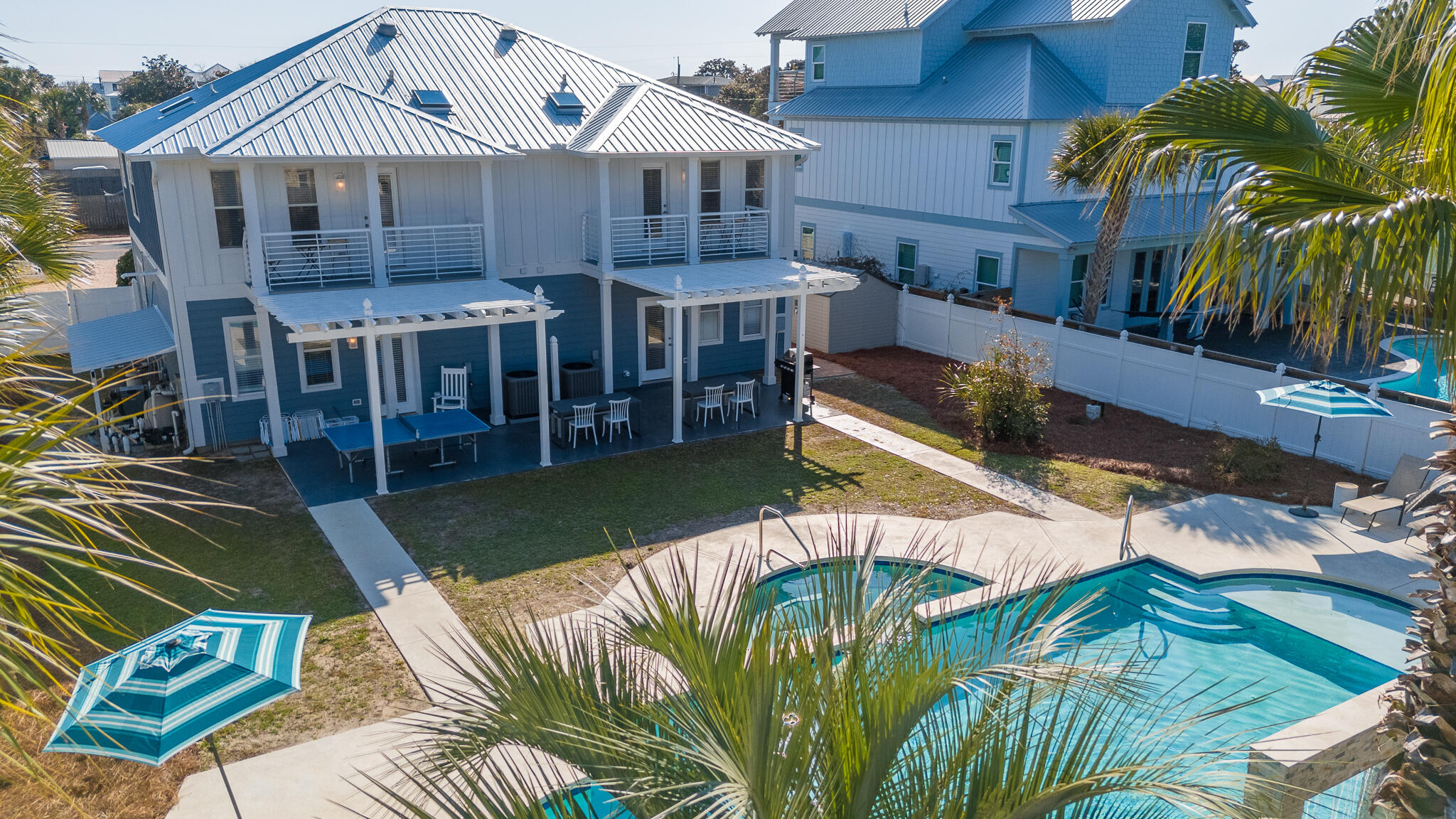 CRYSTAL BEACH - Residential