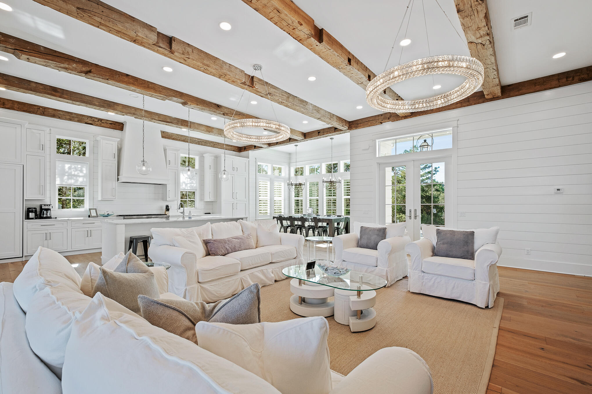 BLUE MOUNTAIN BEACH - Residential